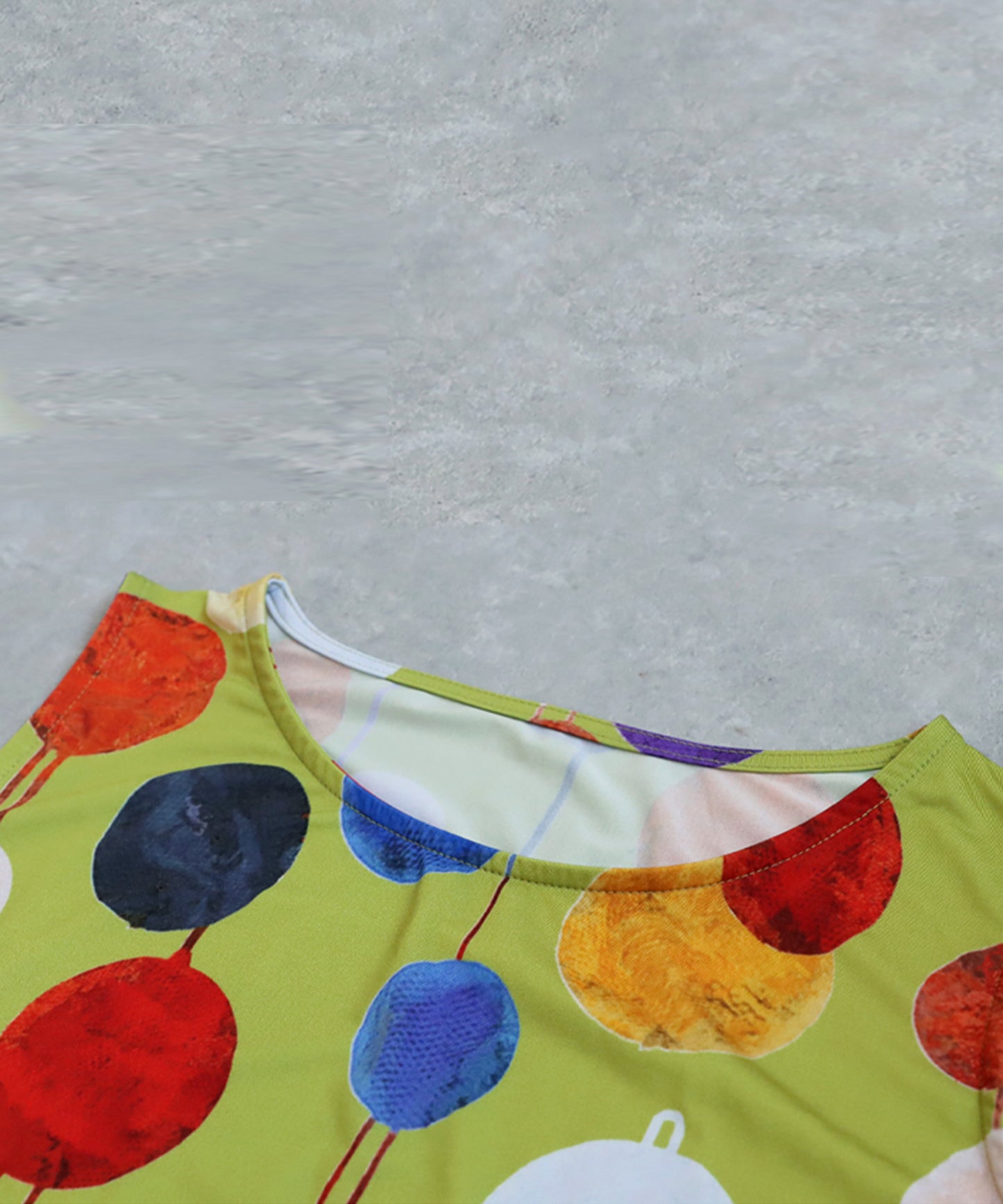 Ladies Colorful Dot Sleeveless Top