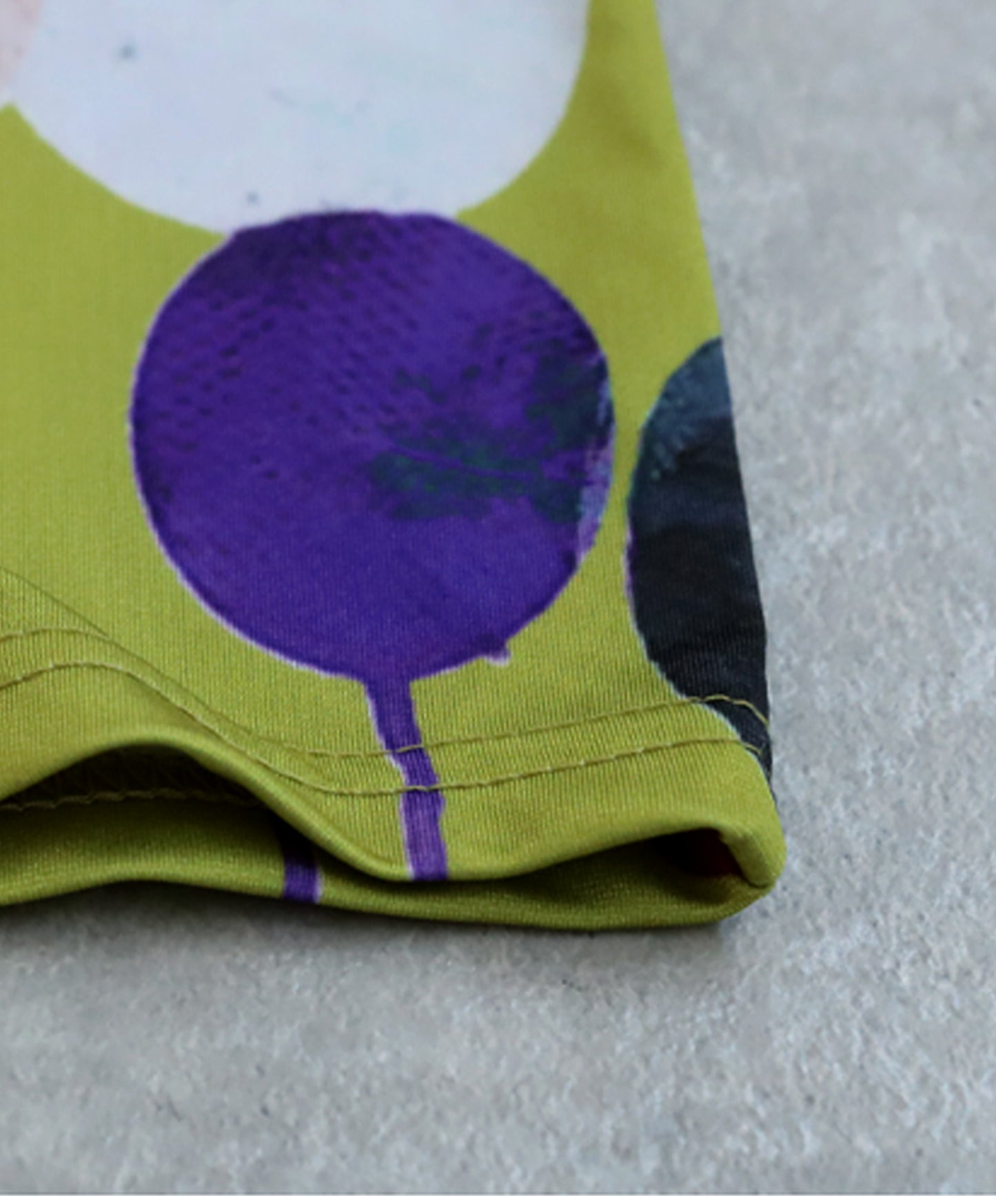 Ladies Colorful Dot Sleeveless Top