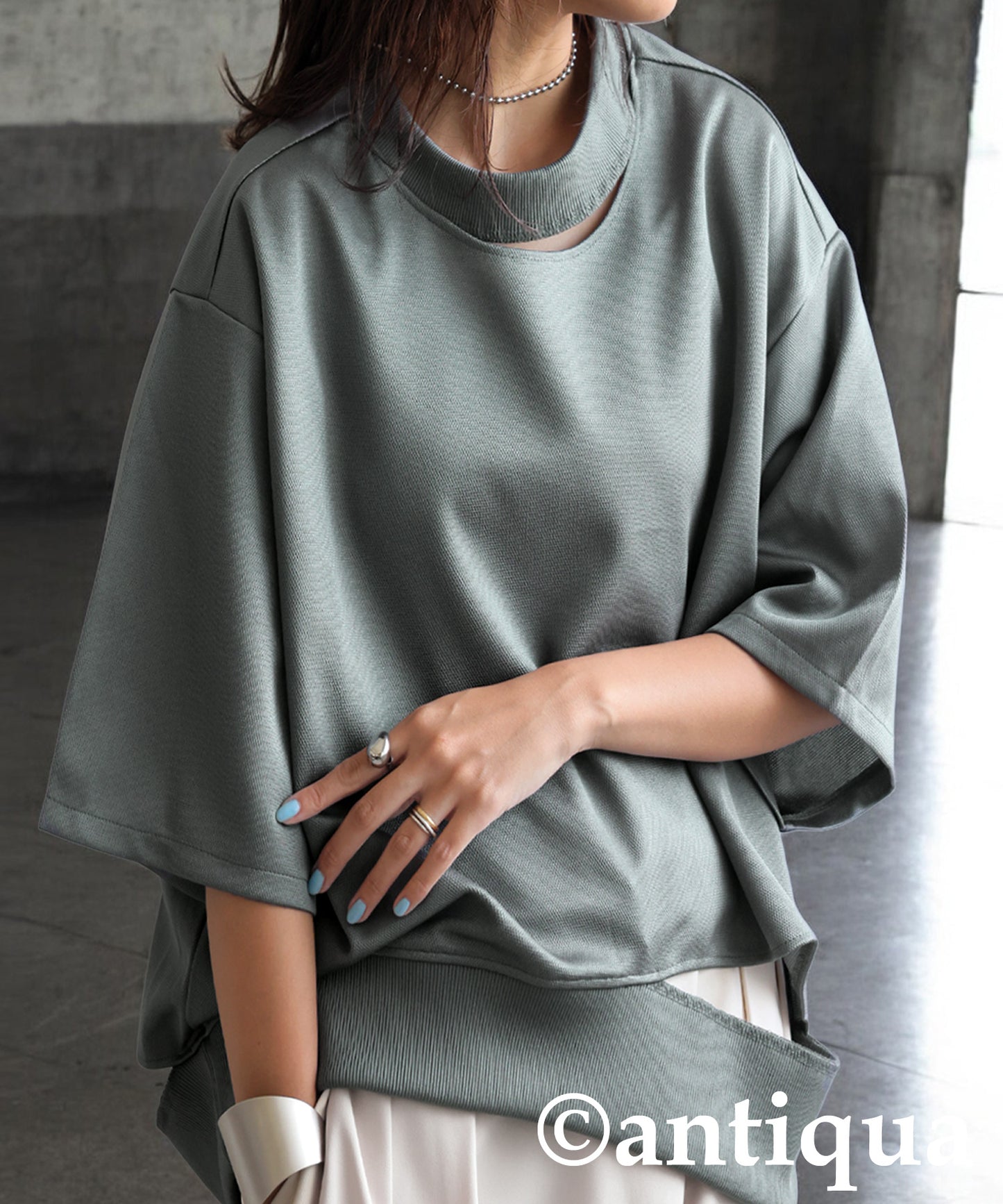 KYO Ladies Asymmetric Neck Top