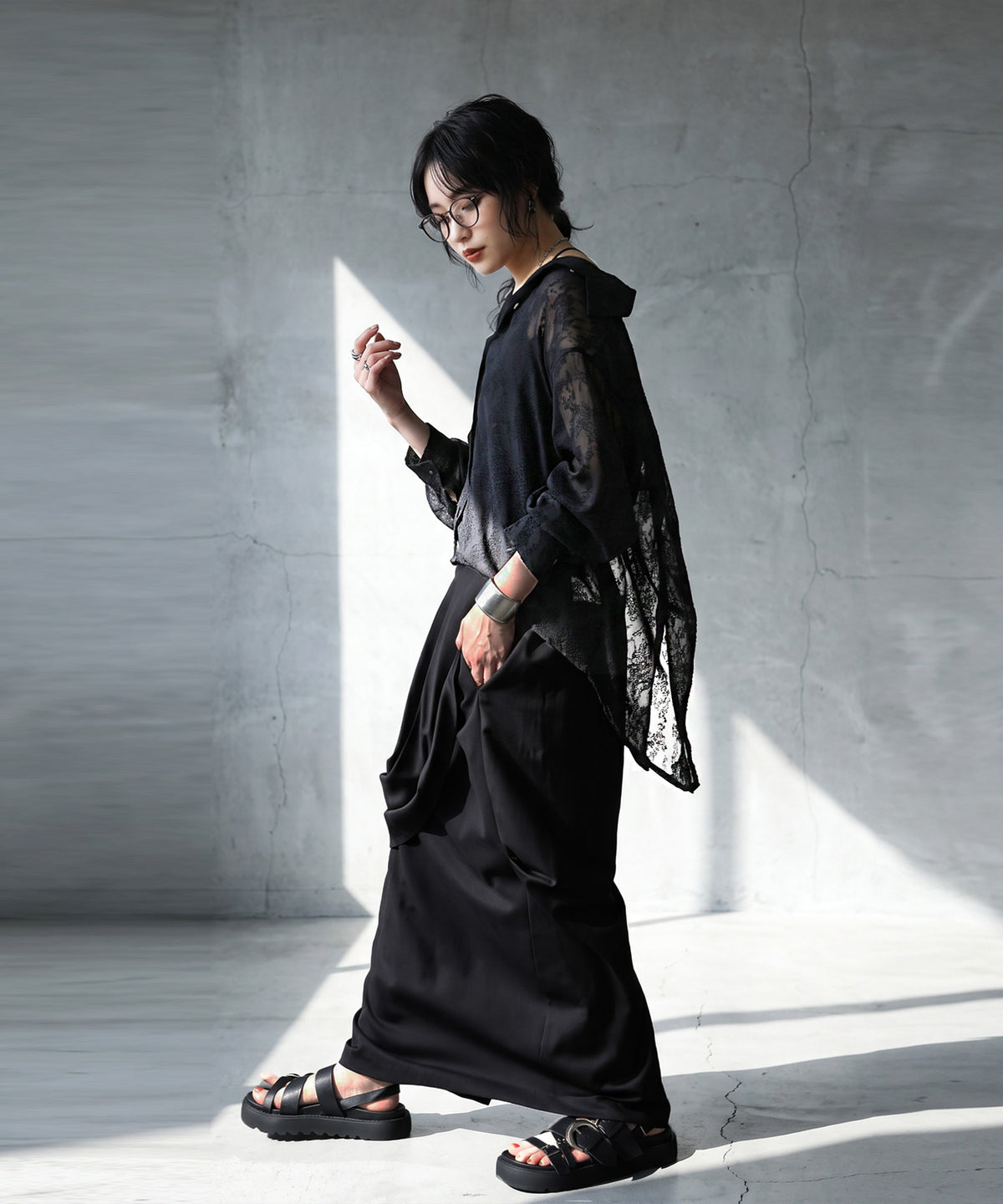KYO Back Slit Sheer Shirt Ladies