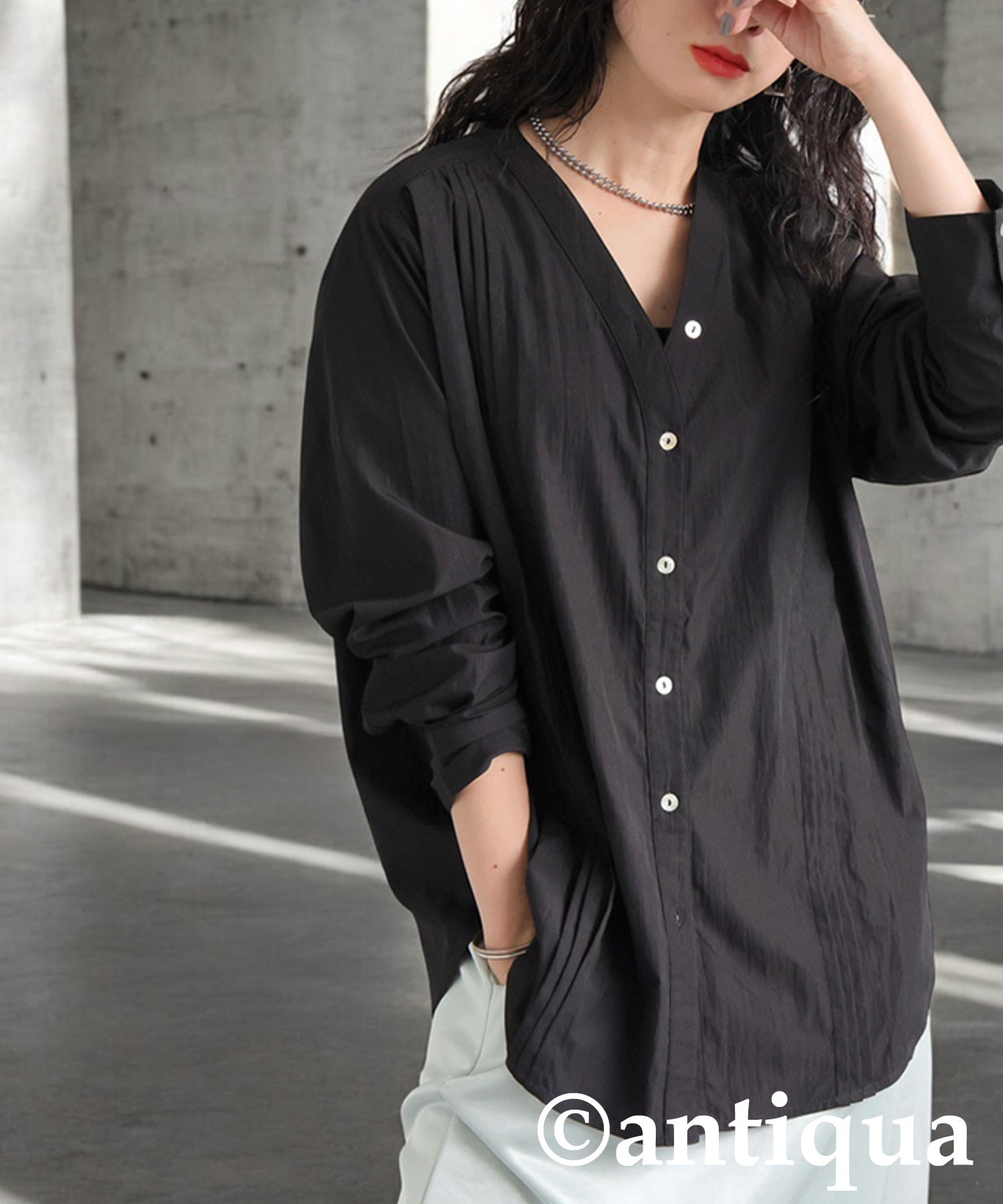 KYO Ladies V-Neck Tuck Shirt