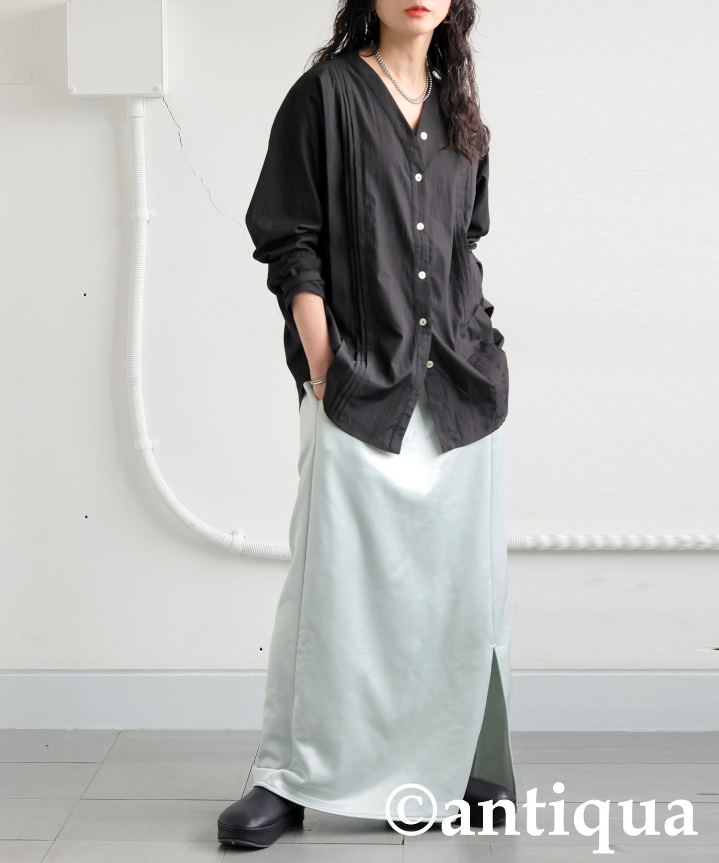 KYO Ladies V-Neck Tuck Shirt