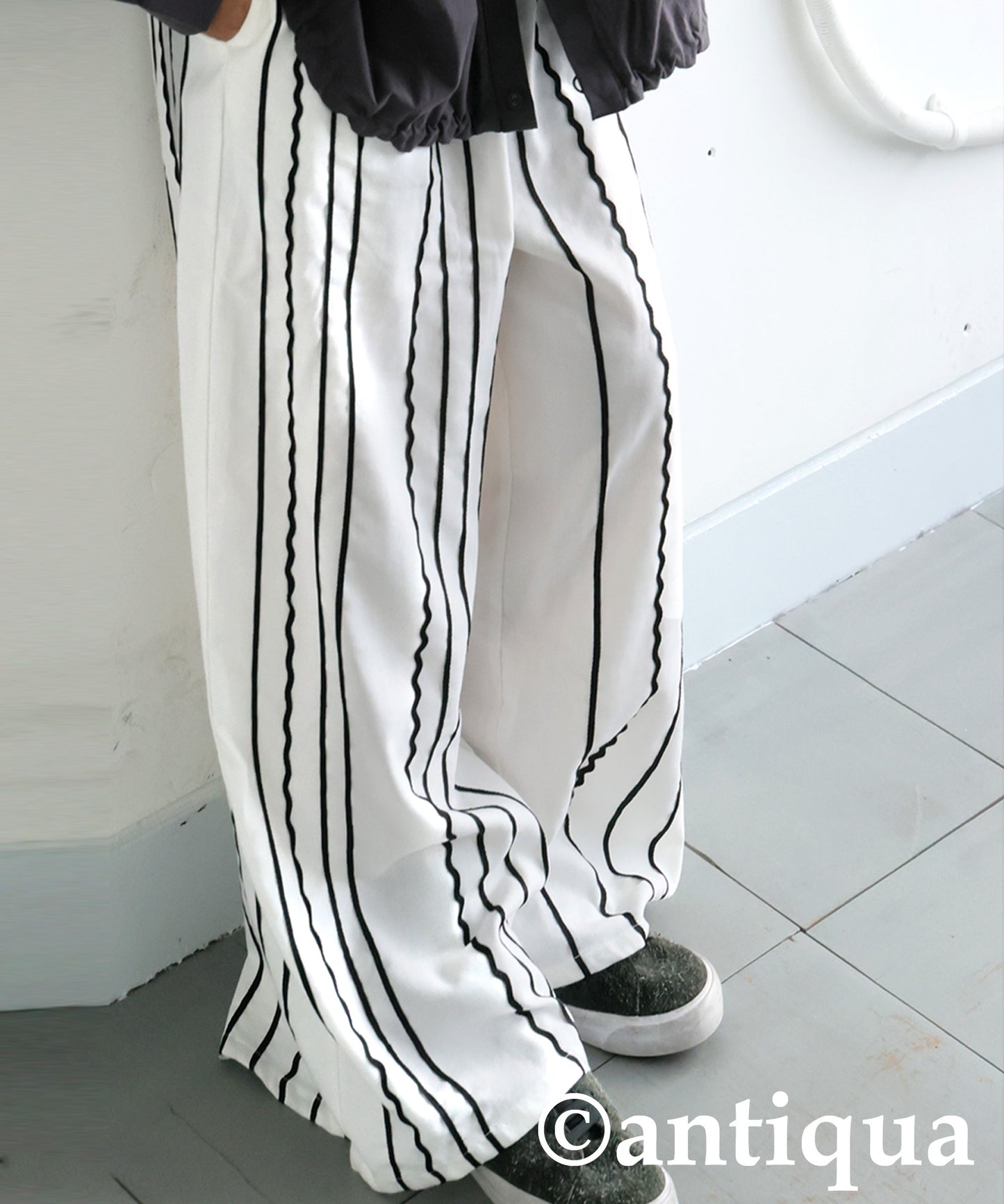 Embroidered Line Wide Pants Men's