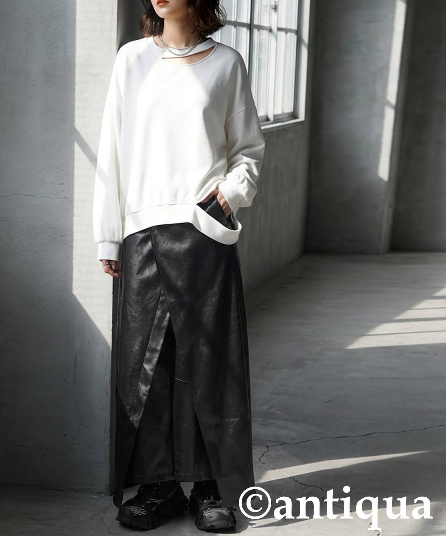 Neo Leather Skirt Ladies
