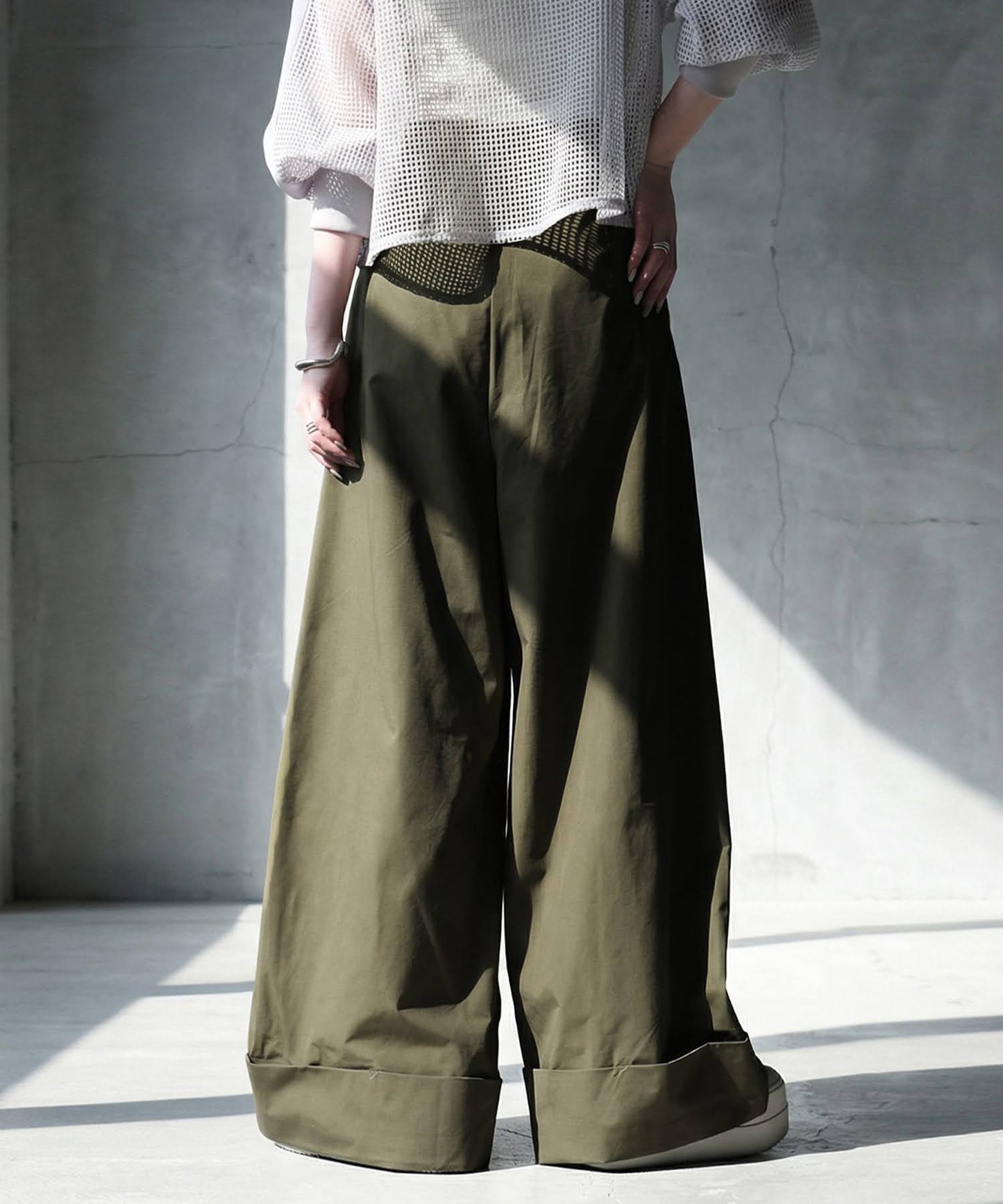 Tuck Wide Pants Ladies