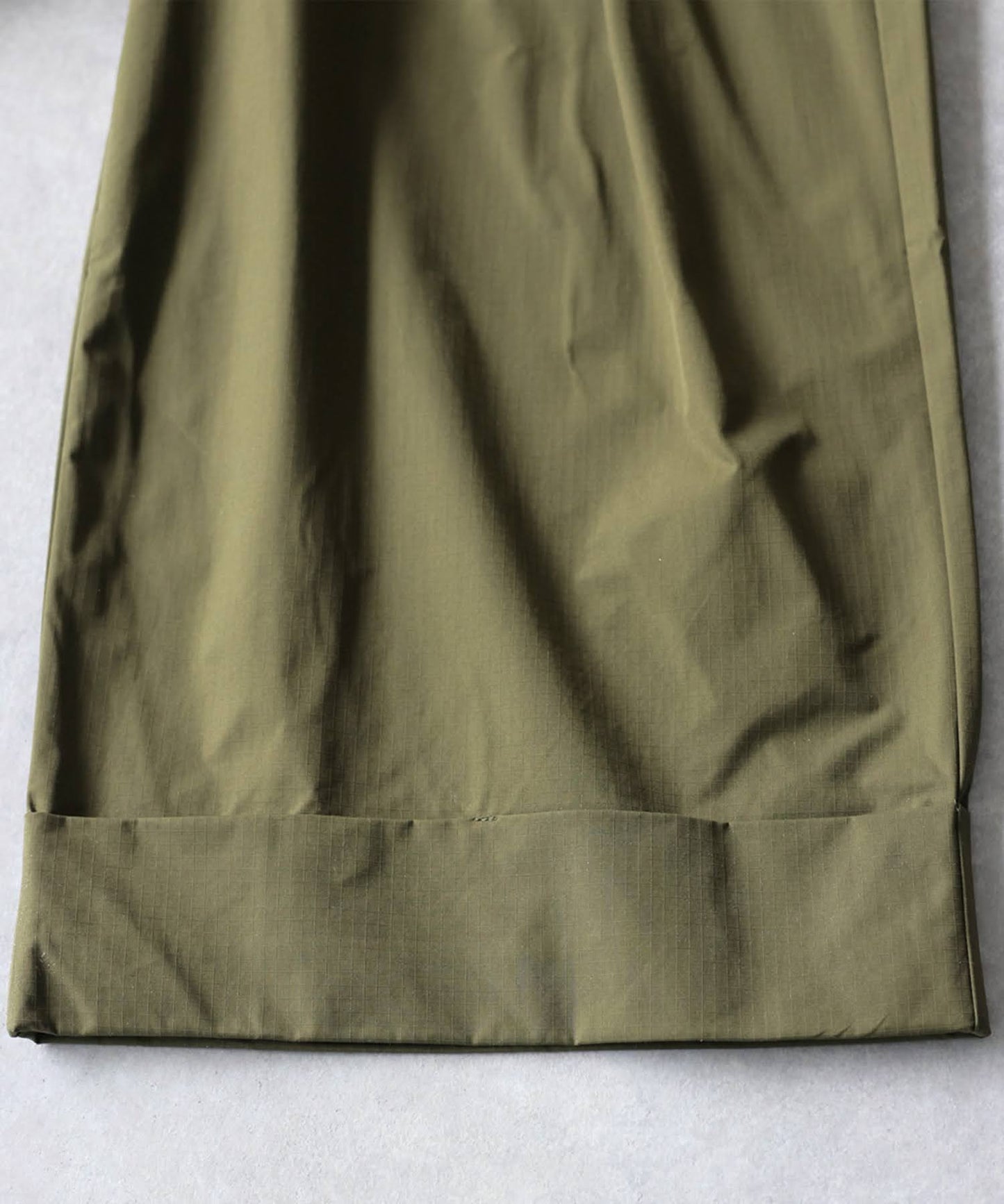 Tuck Wide Pants Ladies