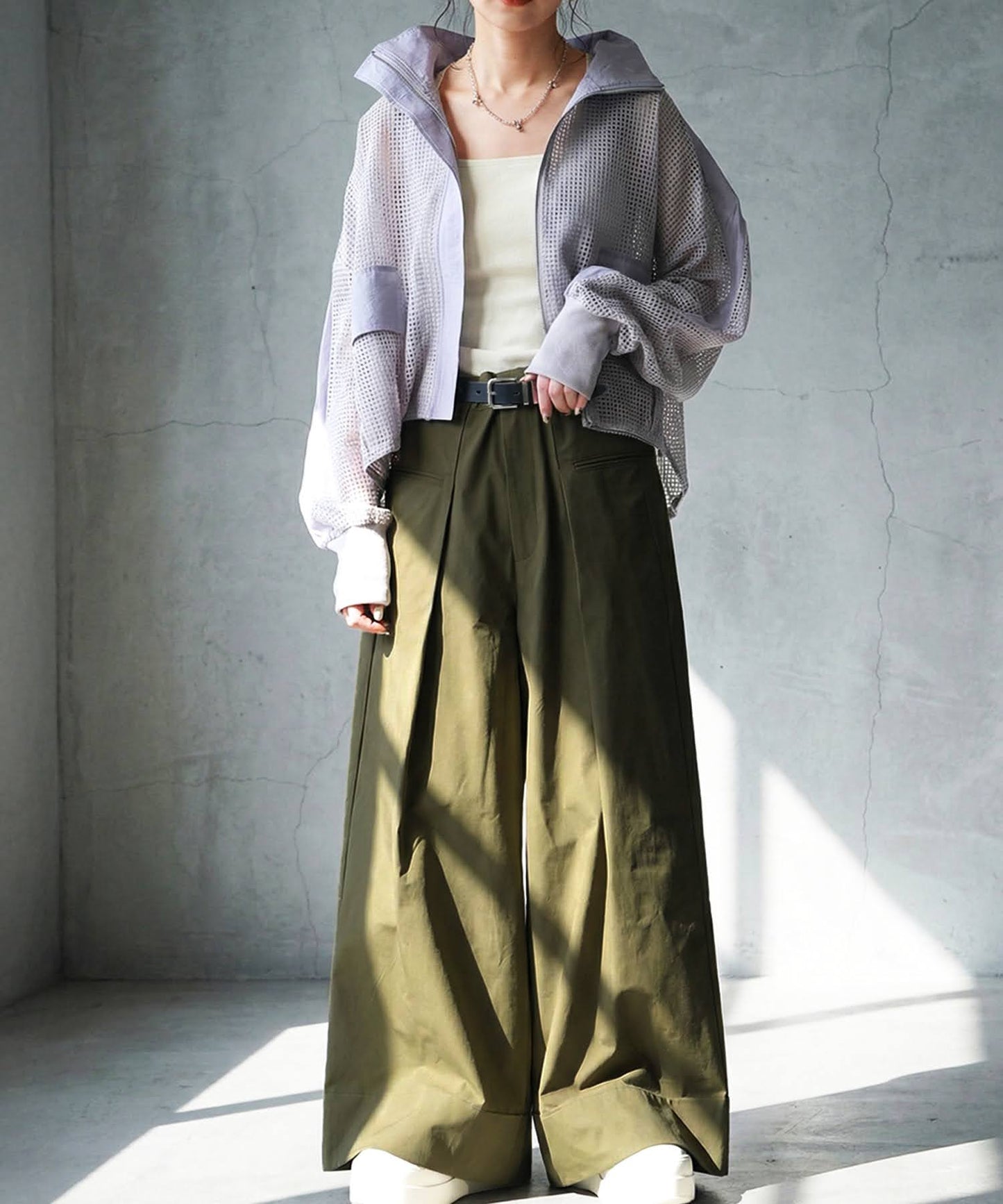 Tuck Wide Pants Ladies