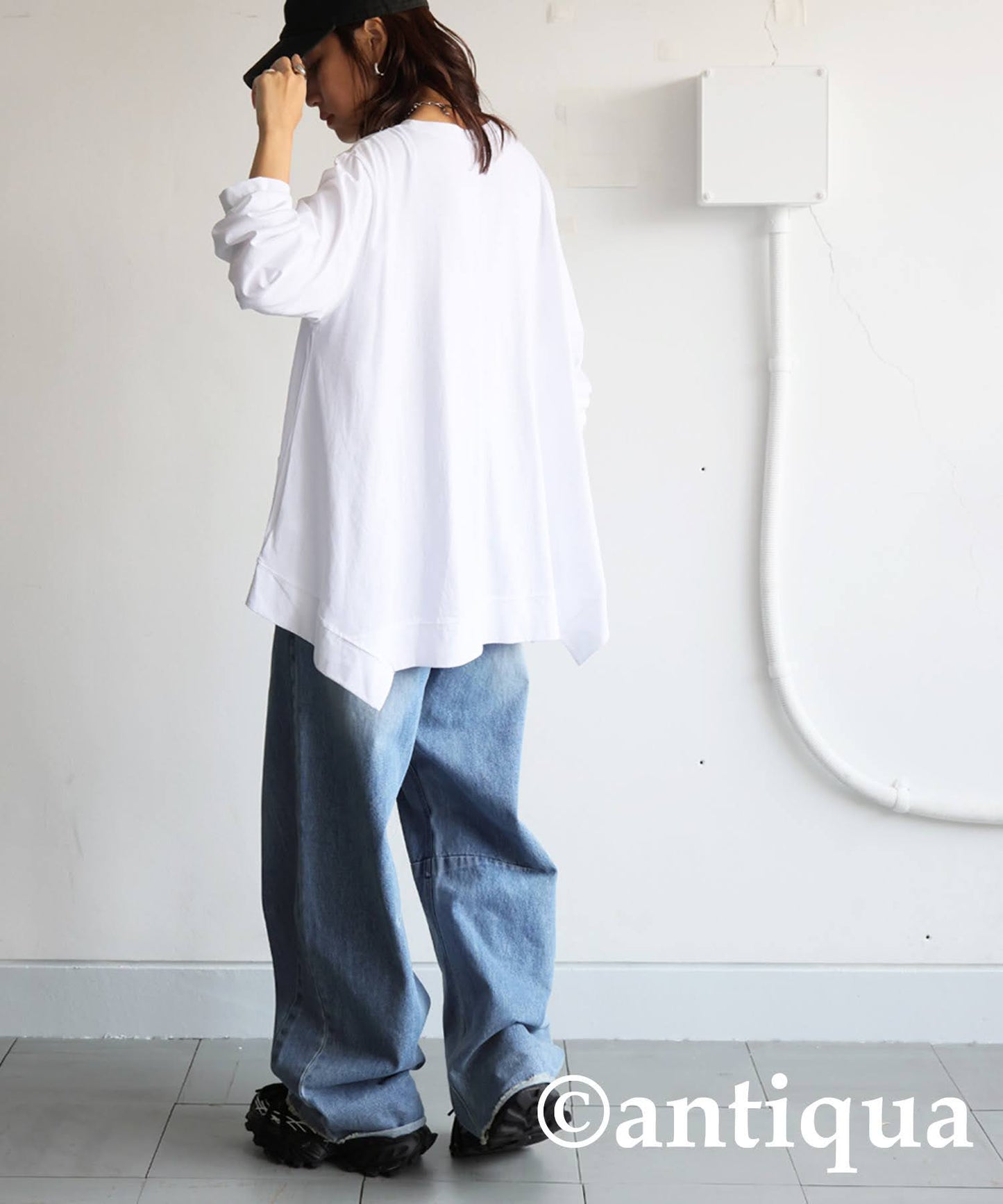 KYO Ladies Asymmetrical Long Sleeve T-Shirt