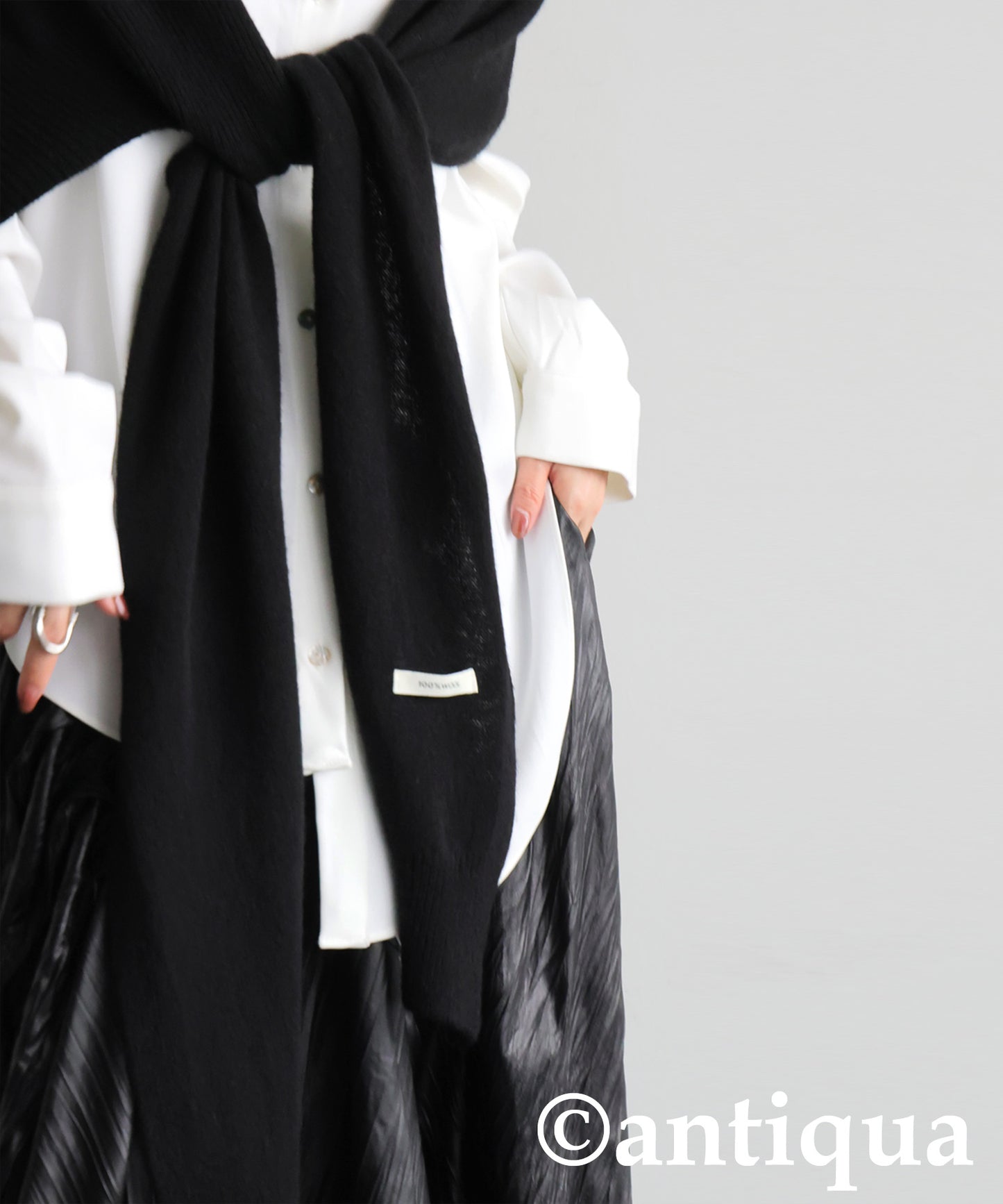 Deformed Design Scarf Ladies