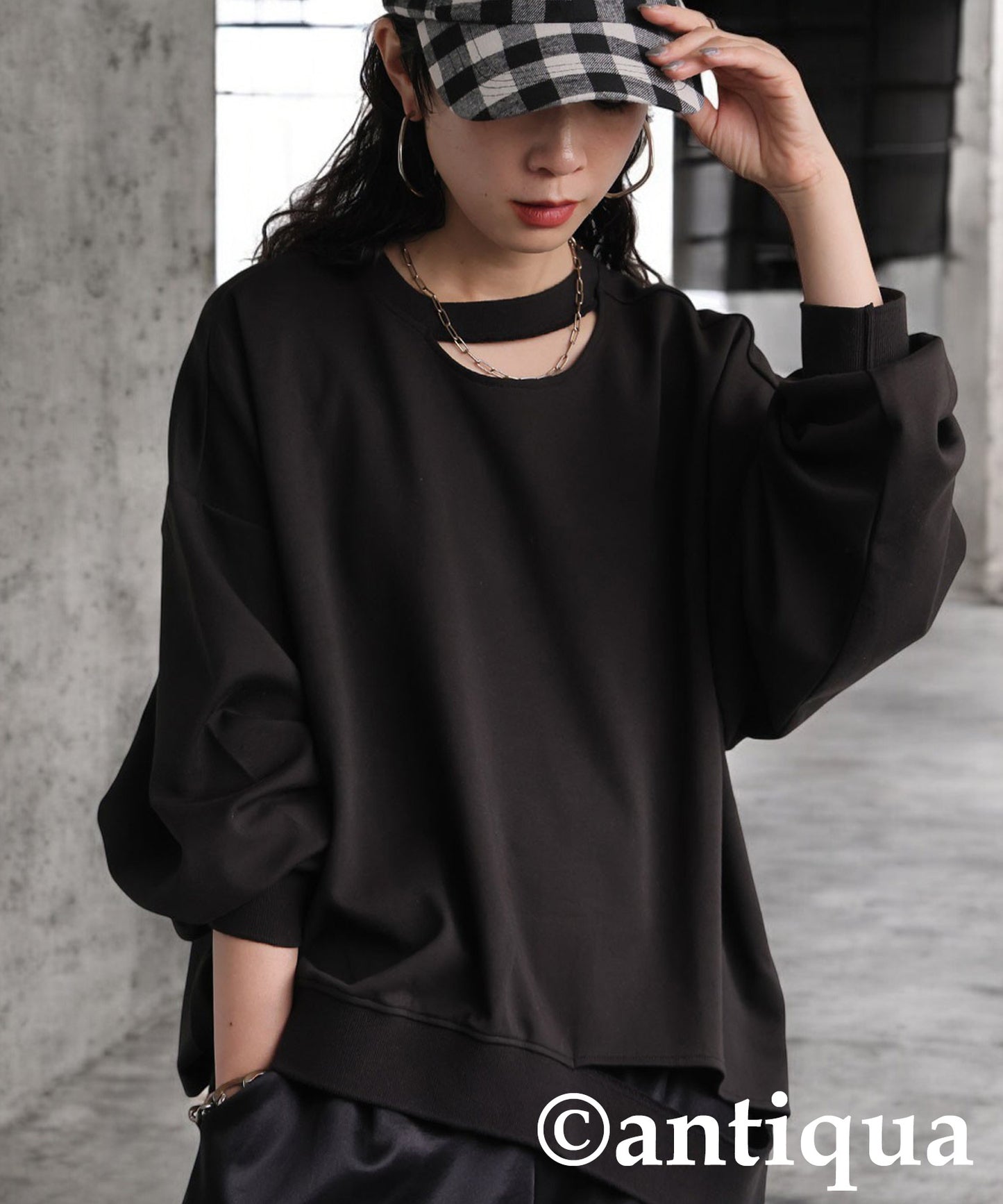 KYO Ladies Punch Design Top