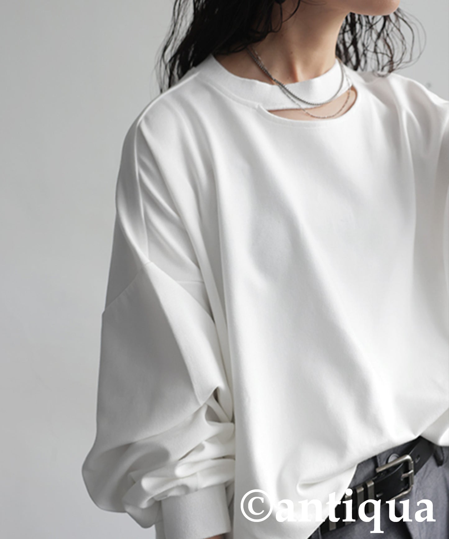 KYO Ladies Punch Design Top