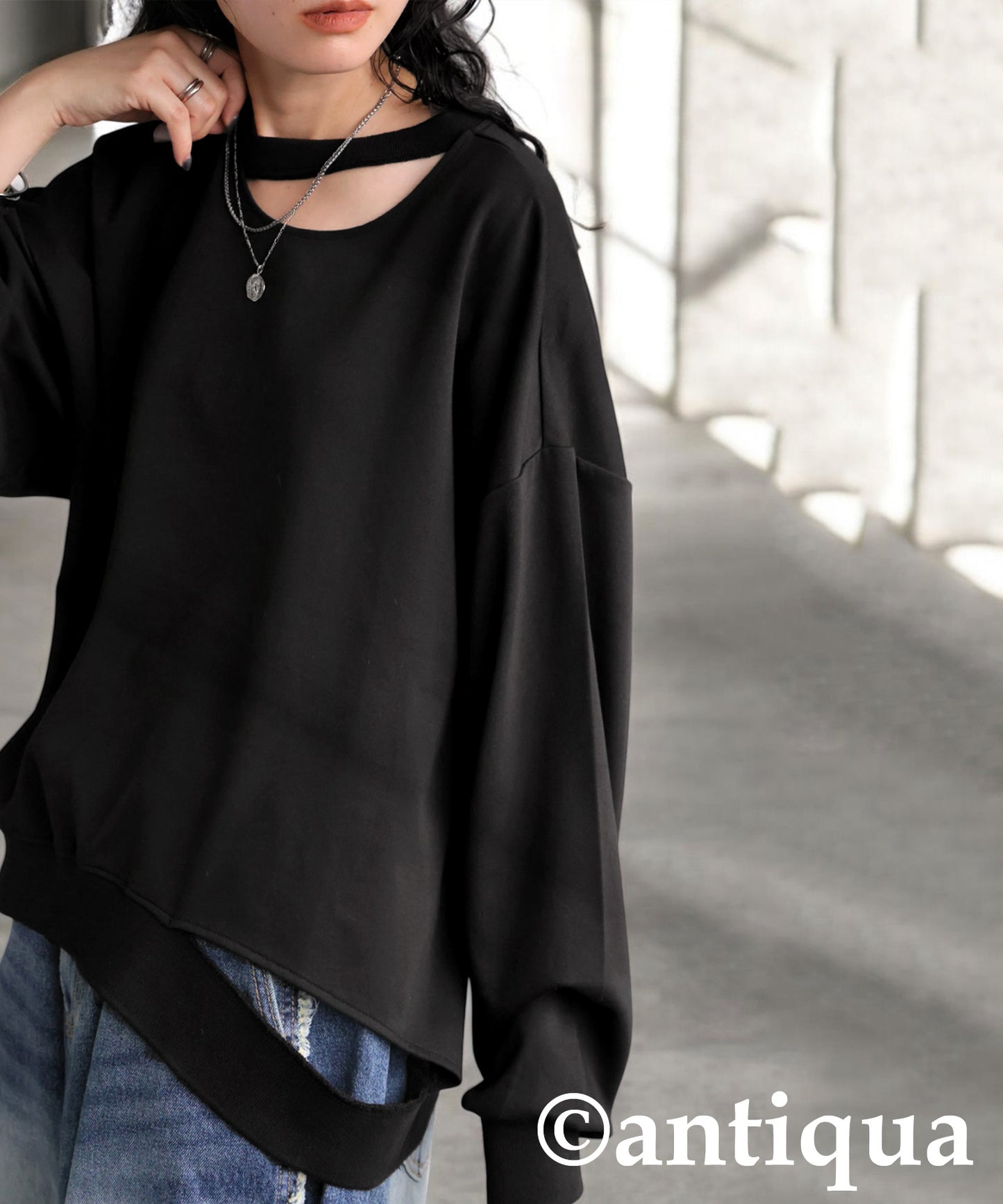 KYO Ladies Punch Design Top