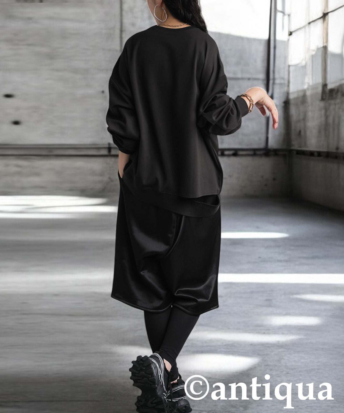 KYO Ladies Punch Design Top