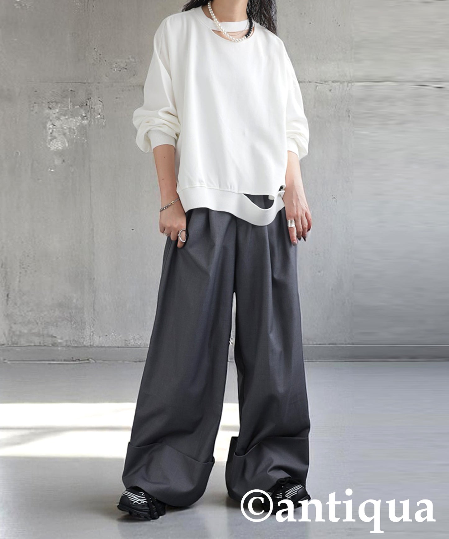 KYO Ladies Punch Design Top