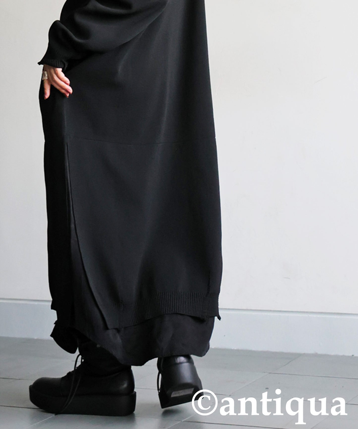 Long Cardigan With Different Material Accents Ladies