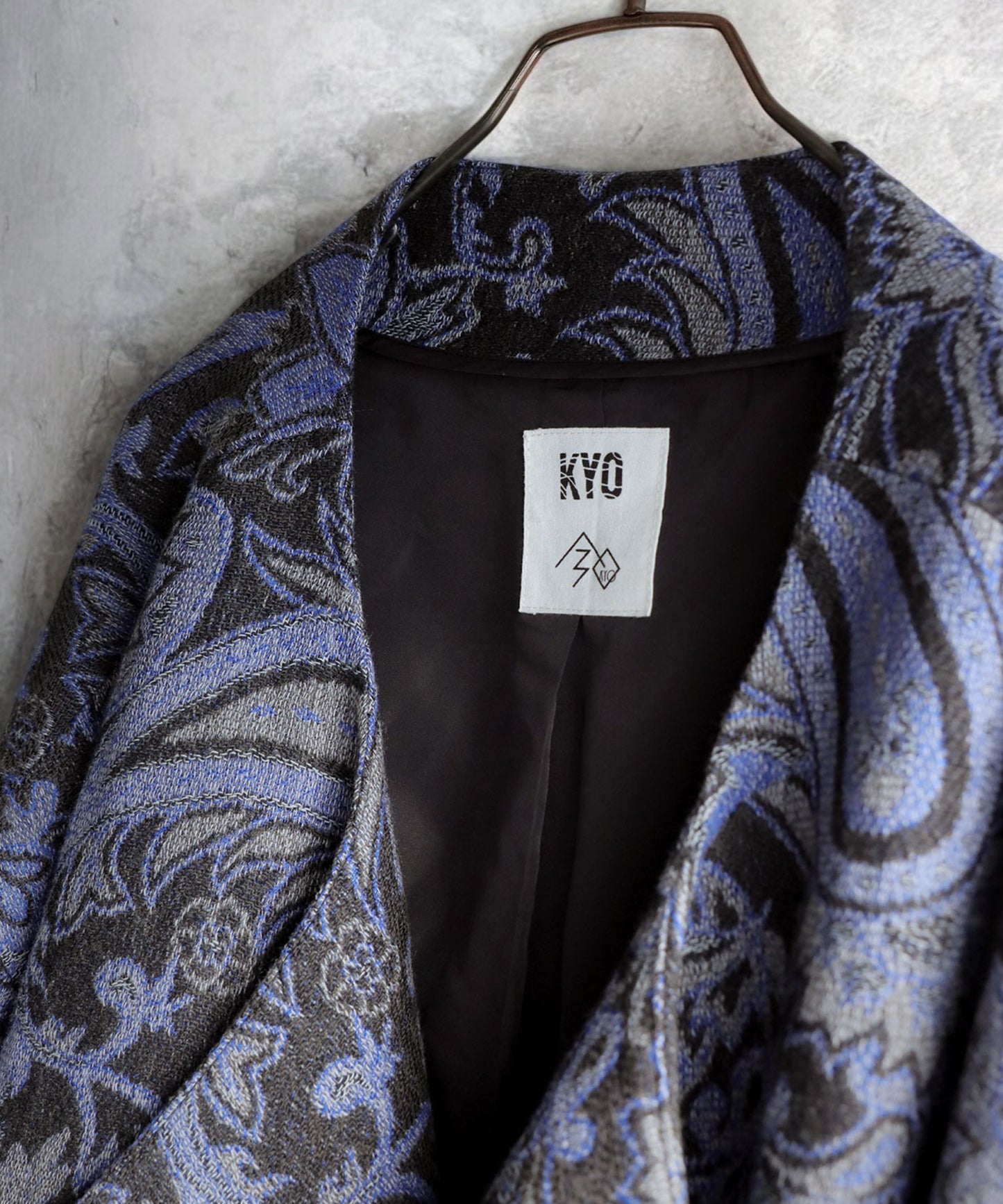 KYO Bishu-ori Paisley Pattern Coat Ladies