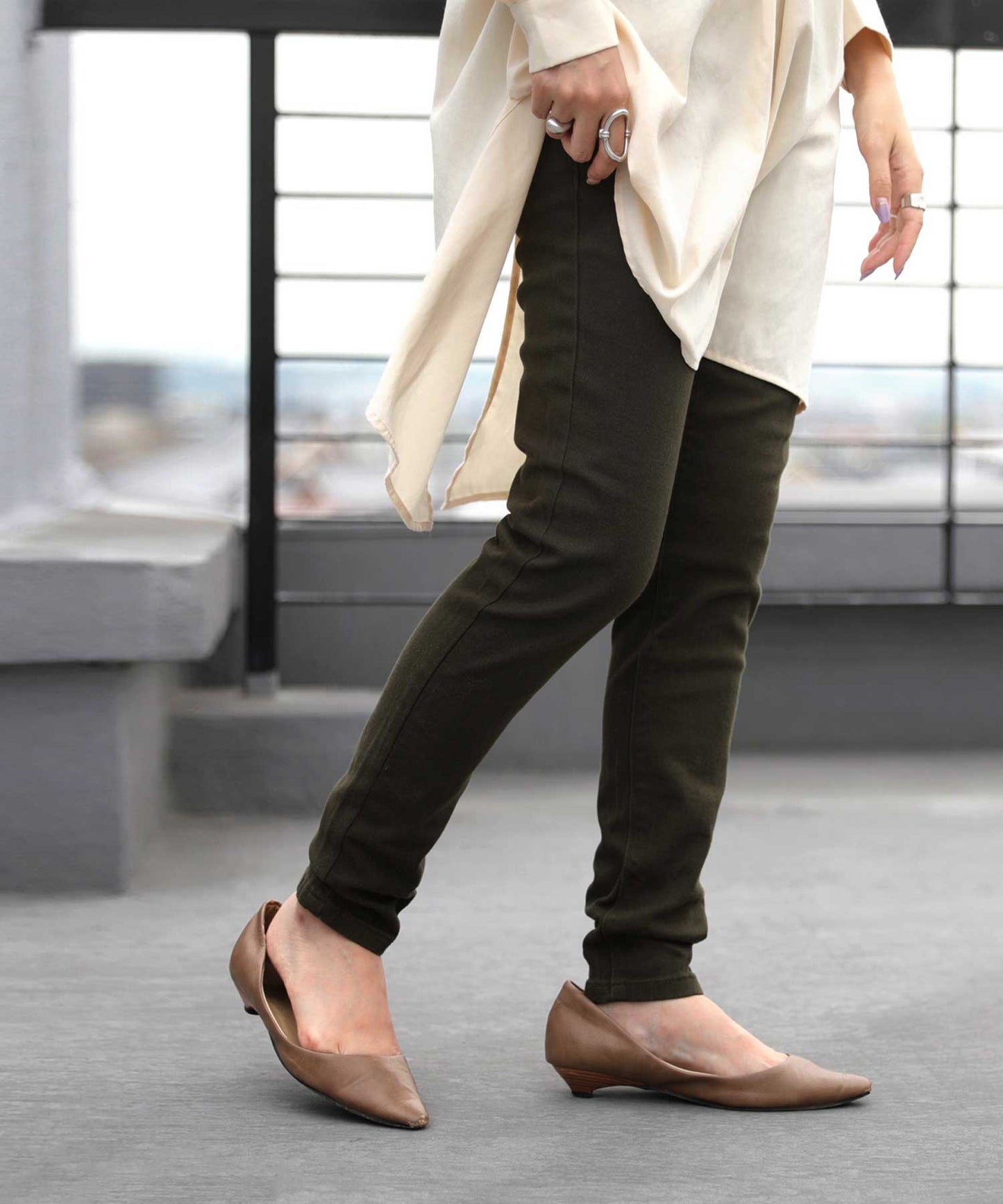 Skinny stretch Ladies pants color pants