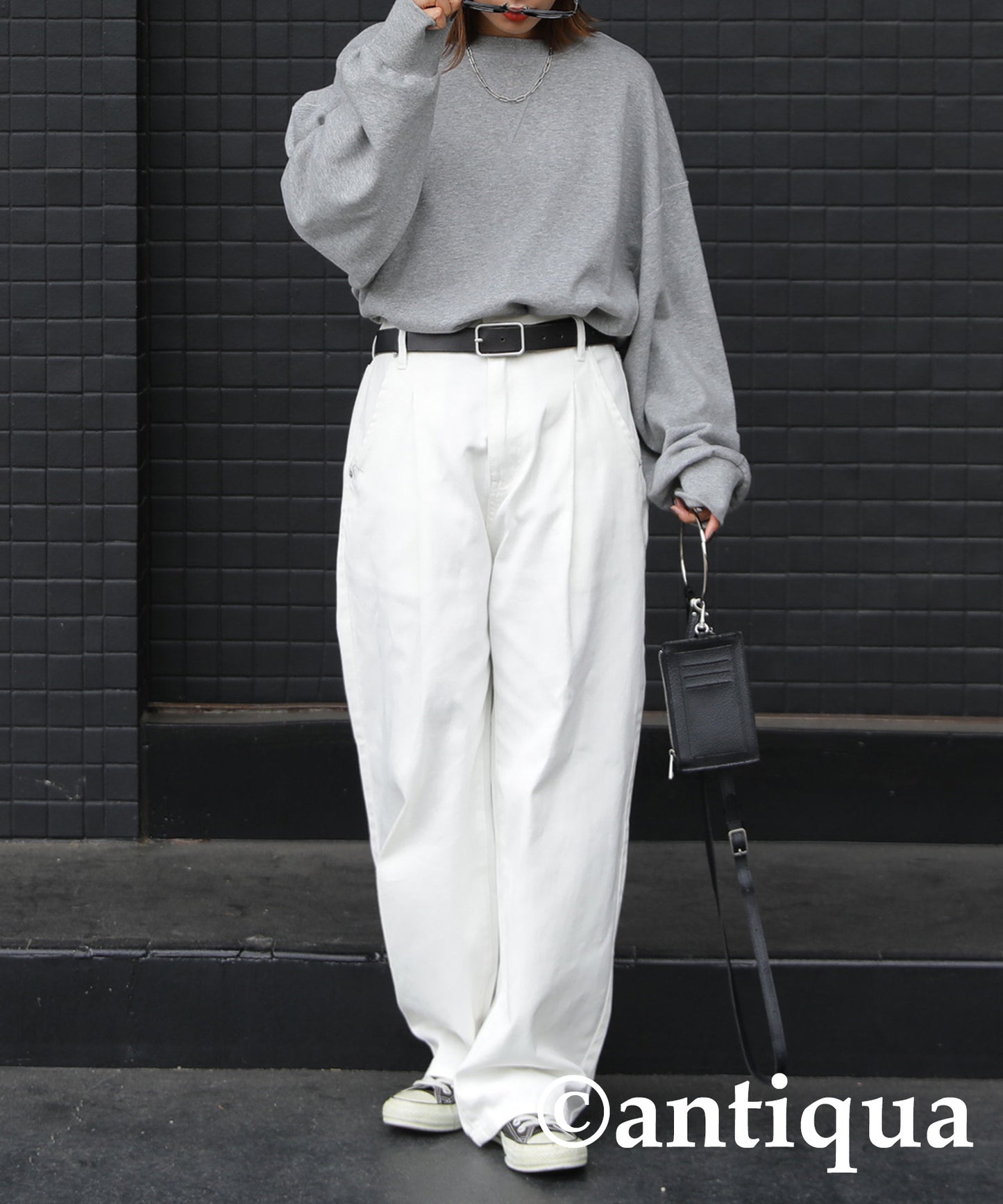 100%Cotton Twill Fabric Wide Tuck Pants Ladies