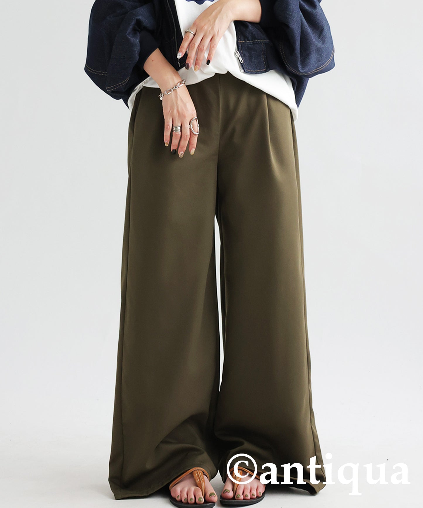 Tuck wide pants Ladies