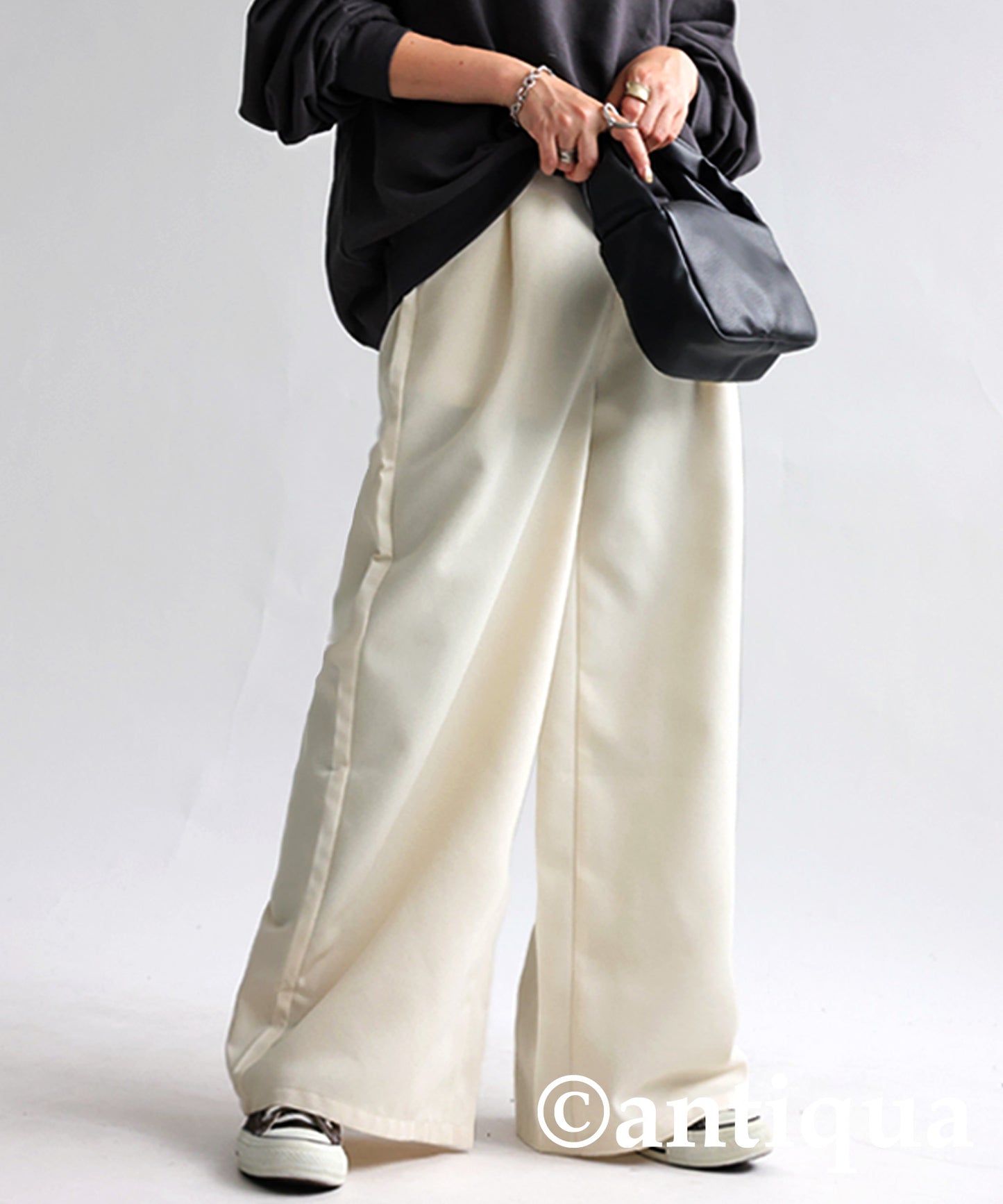 Tuck wide pants Ladies