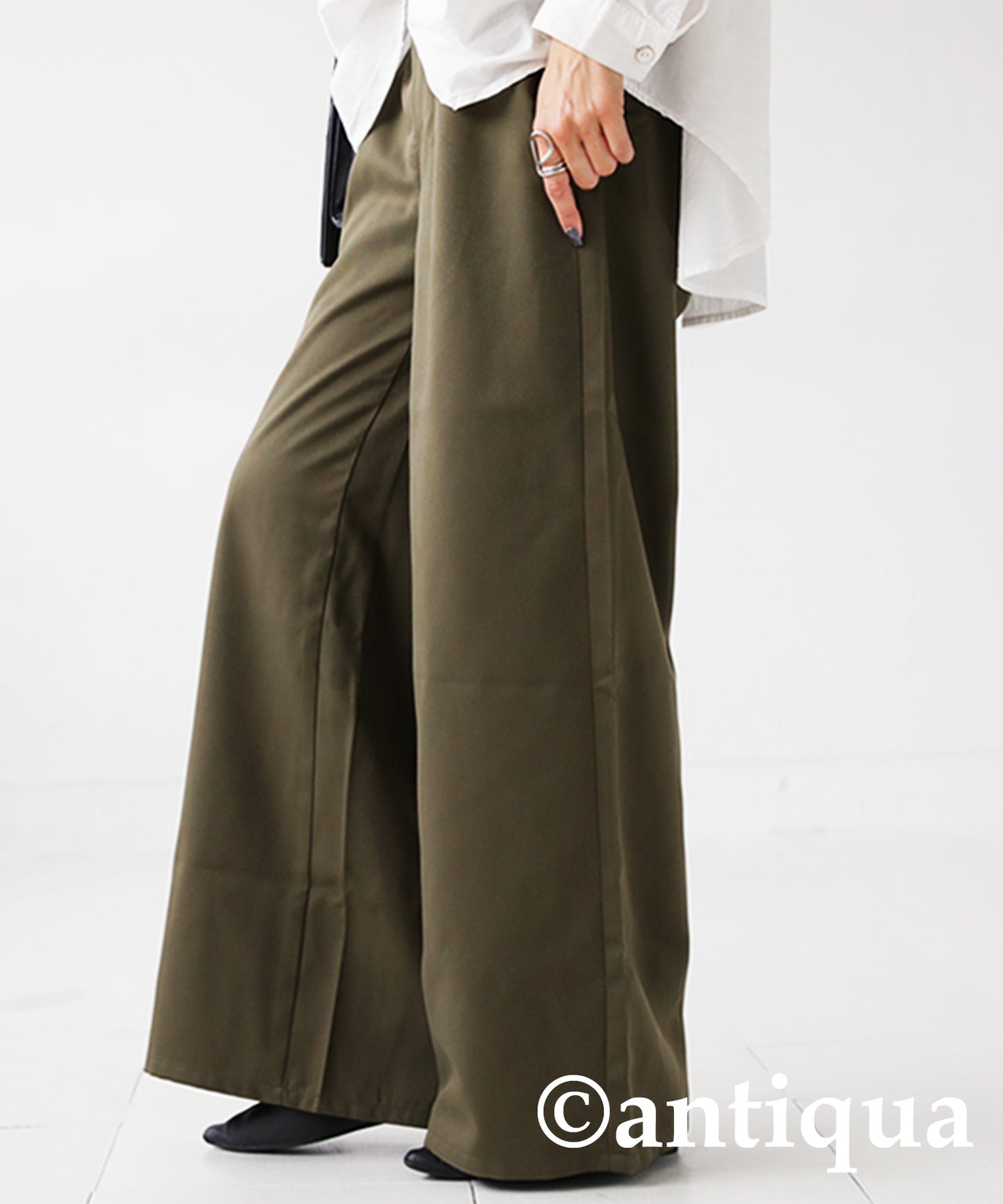 Tuck wide pants Ladies