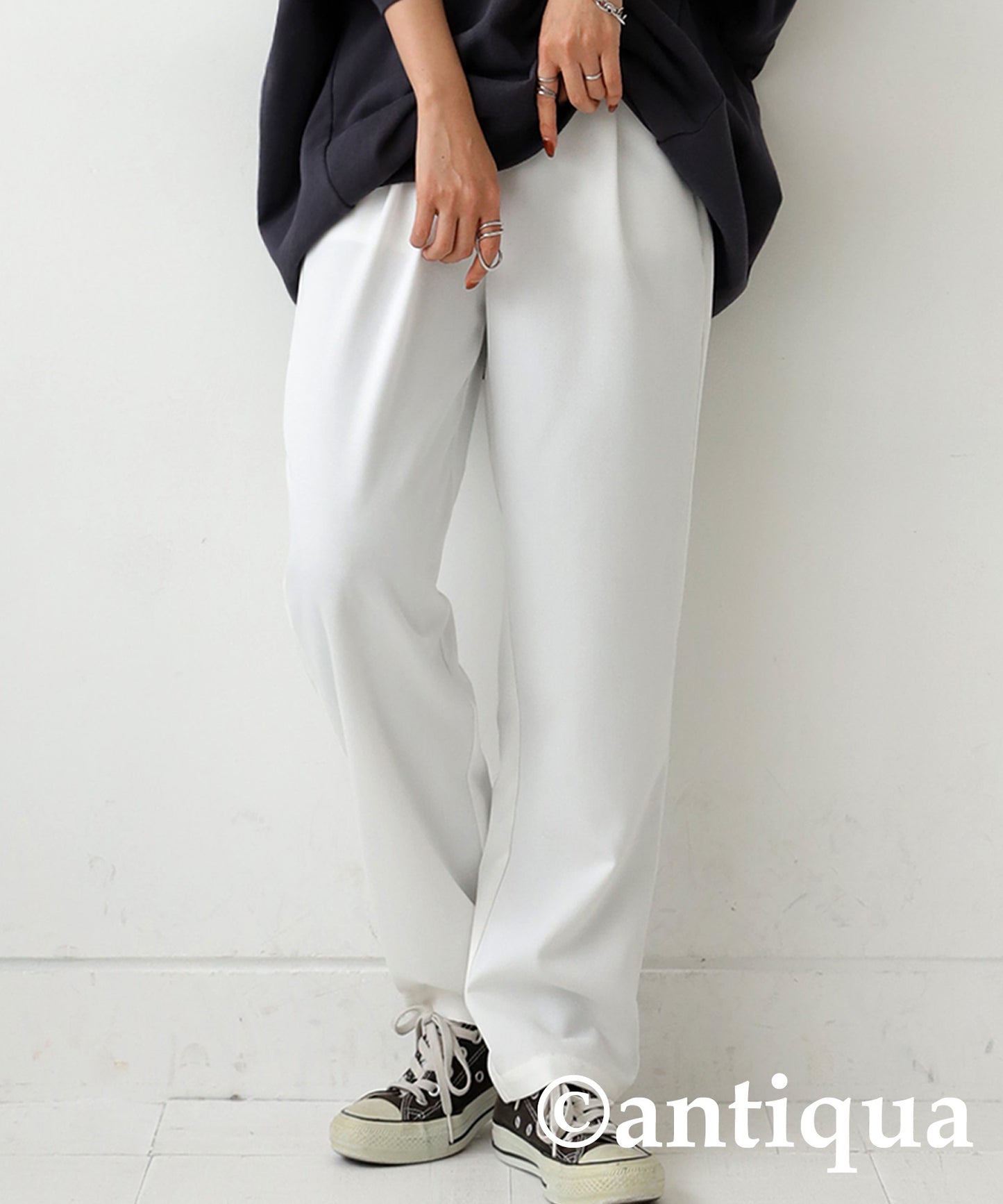 Tapered Ladies pants