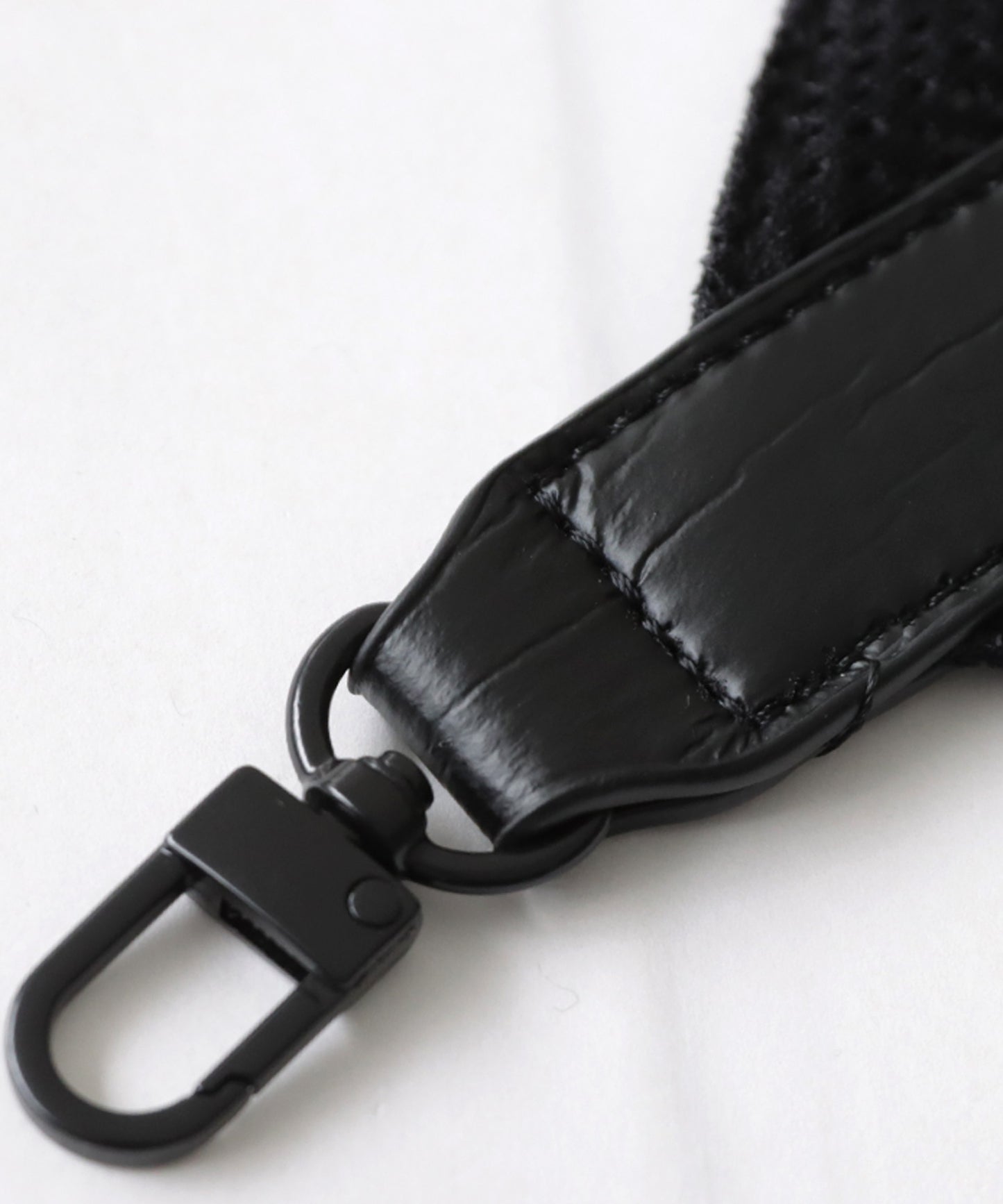 Smartphone shoulder strap