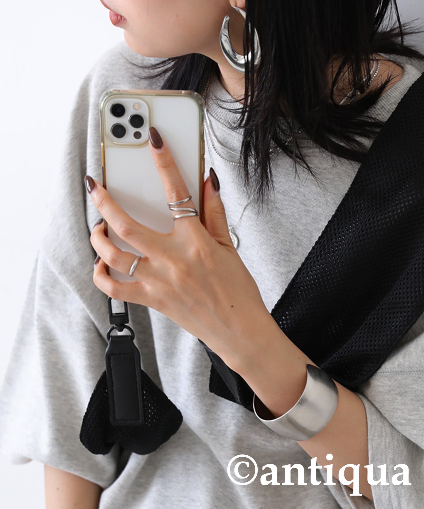 Smartphone shoulder strap