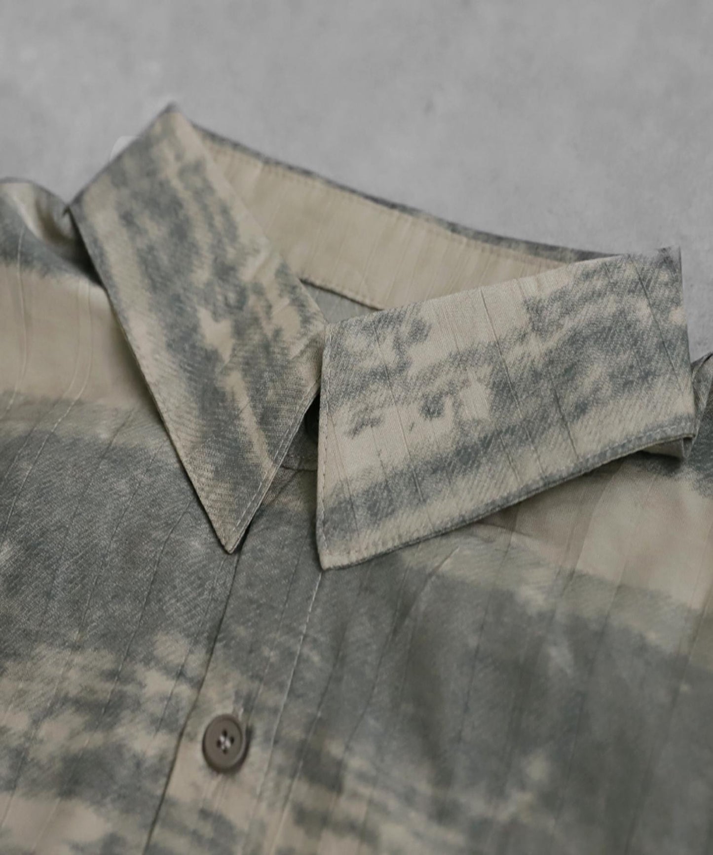 Ladies Nuance Pattern Shirt