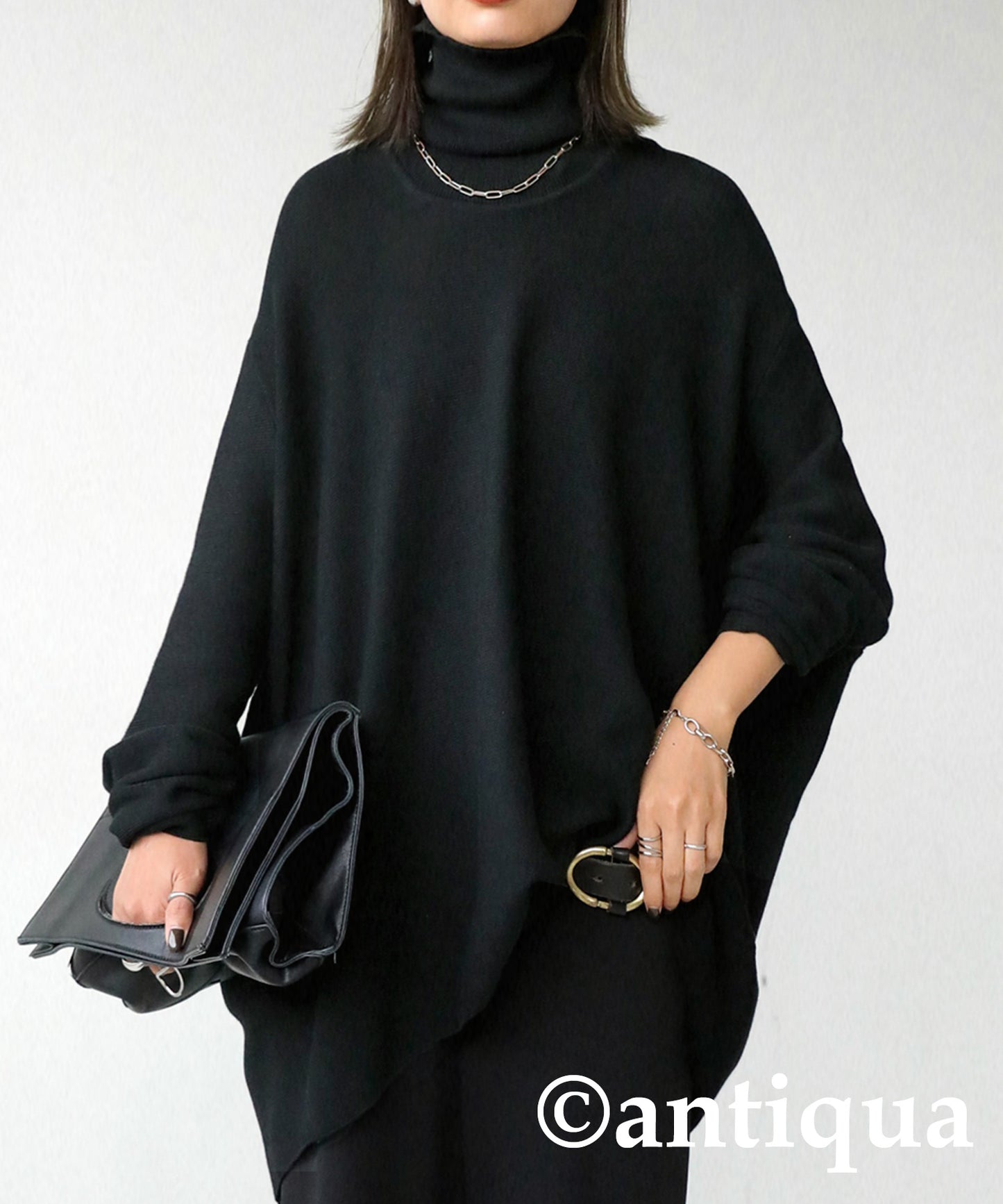 Ladies turtleneck sweater Cocoon shapes