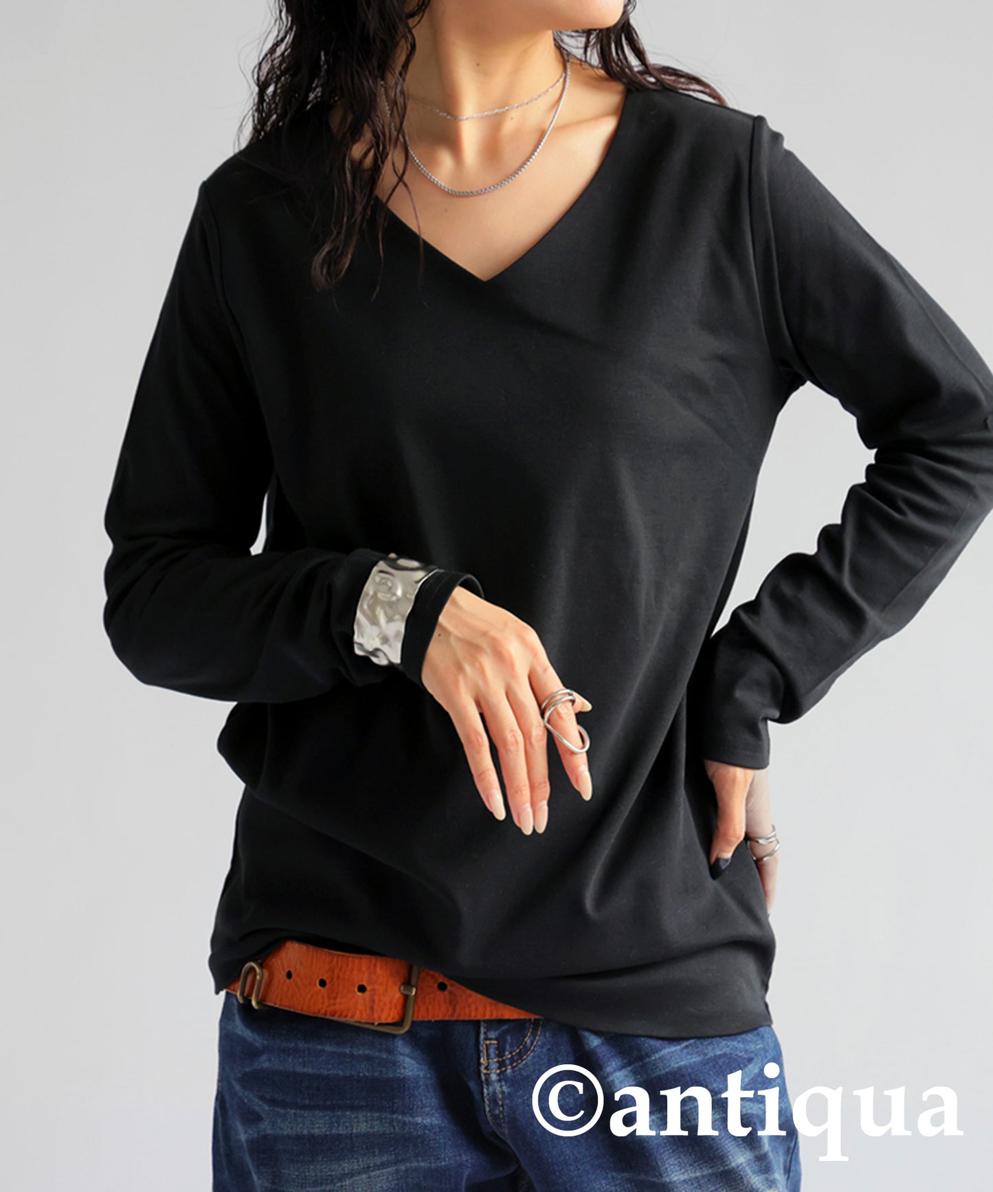 100% Cotton Smooth V-Neck Long T-Shirt Ladies