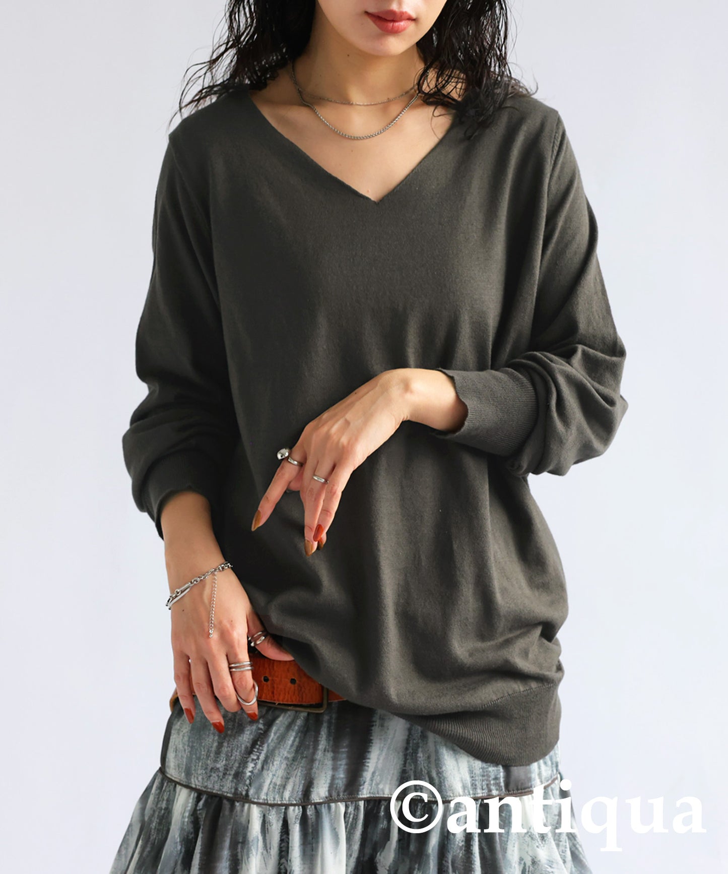 100%Cotton Jersey Stitch V-Neck Knit Ladies