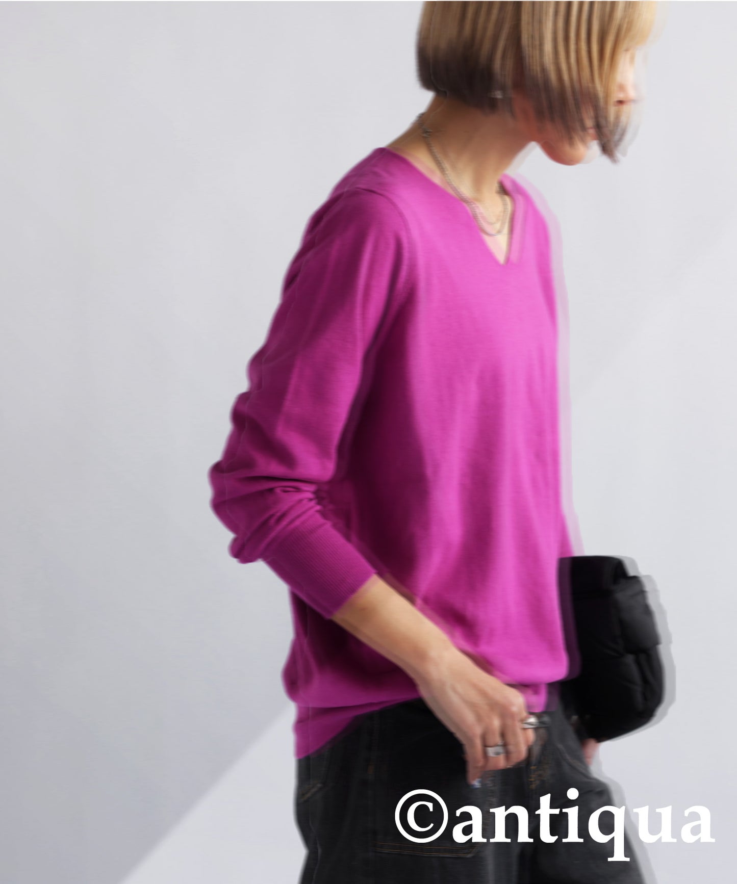 100%Cotton Jersey Stitch V-Neck Knit Ladies