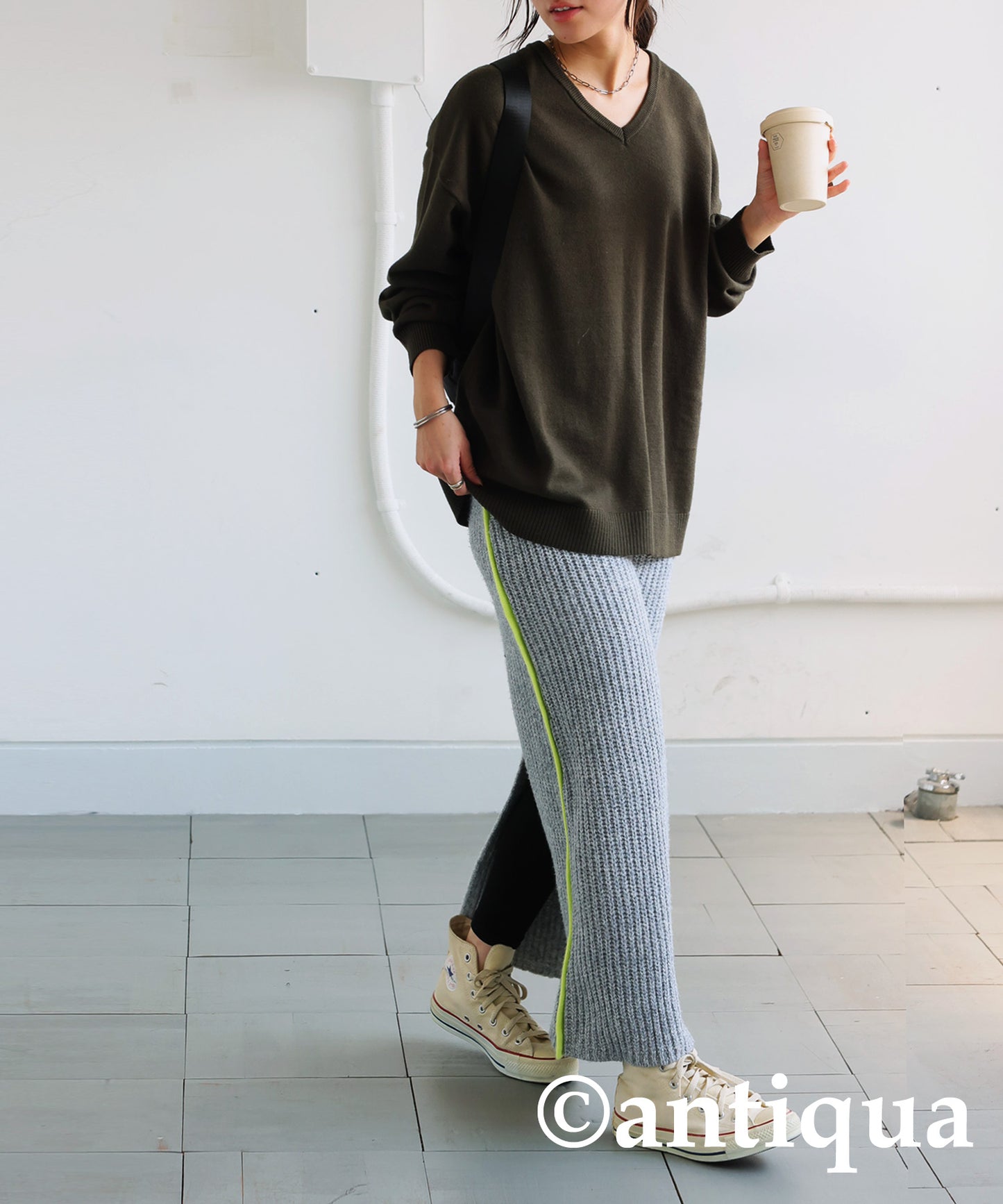 V-Neck Long Sleeve Knit Ladies