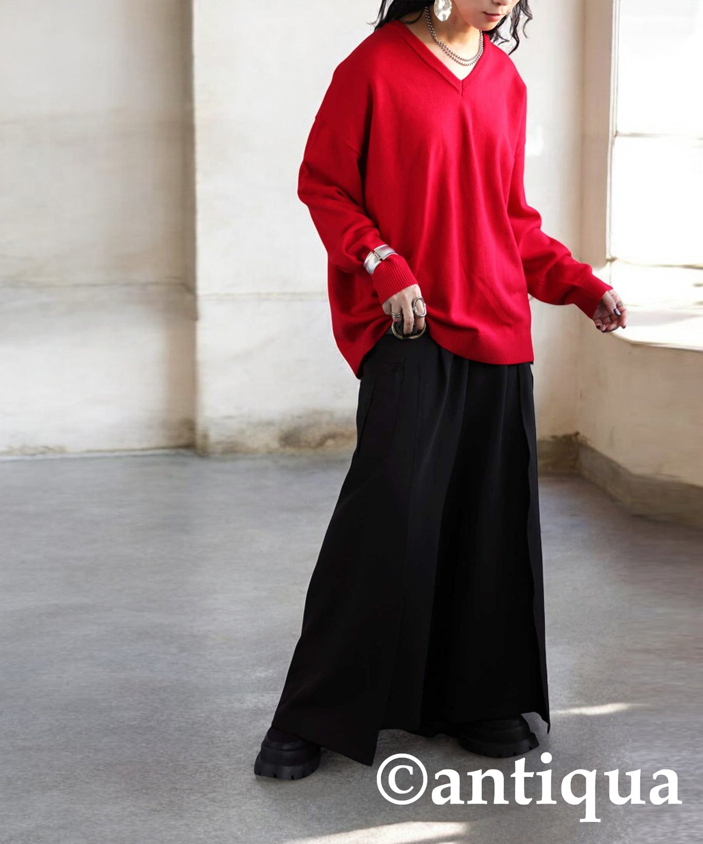 V-Neck Long Sleeve Knit Ladies