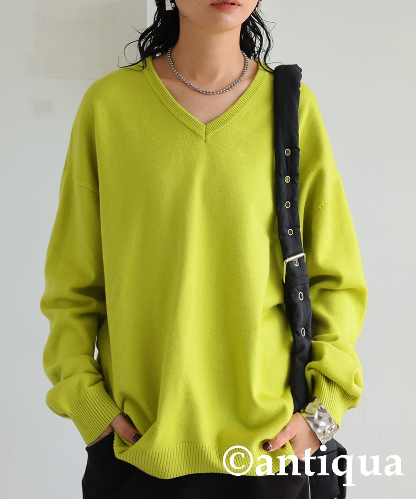 V-Neck Long Sleeve Knit Ladies