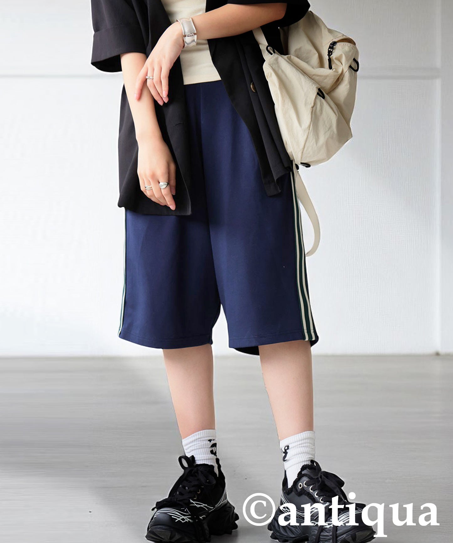 Ladies' Ponte Shorts