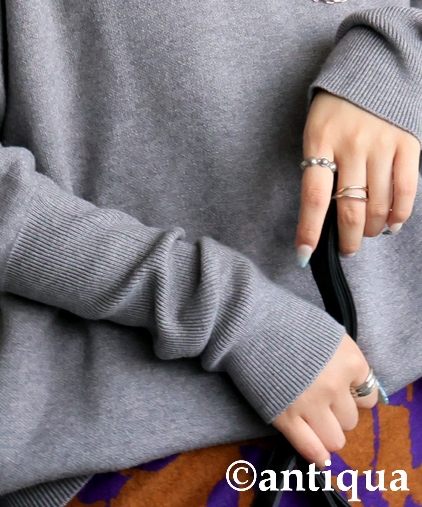 Bottleneck Knit Ladies