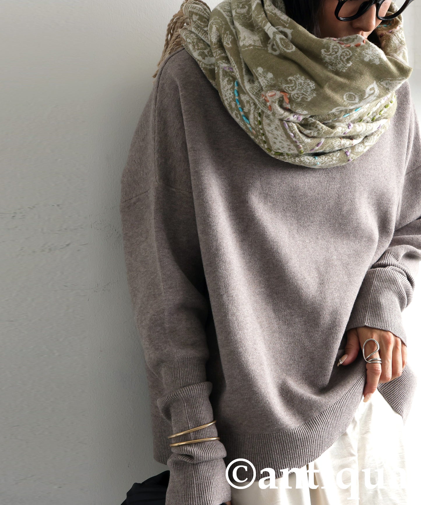 Bottleneck Knit Ladies