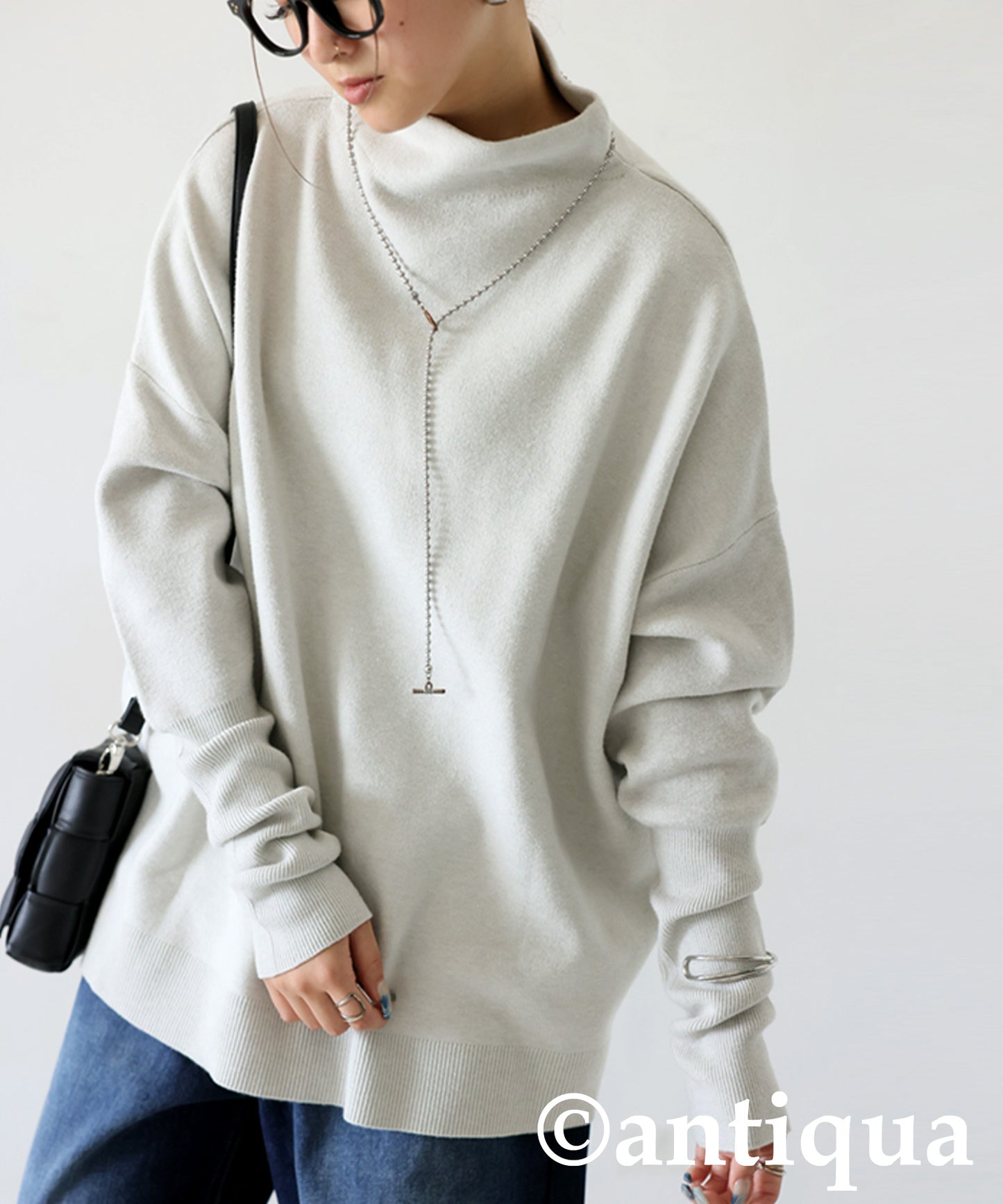 Bottleneck Knit Ladies