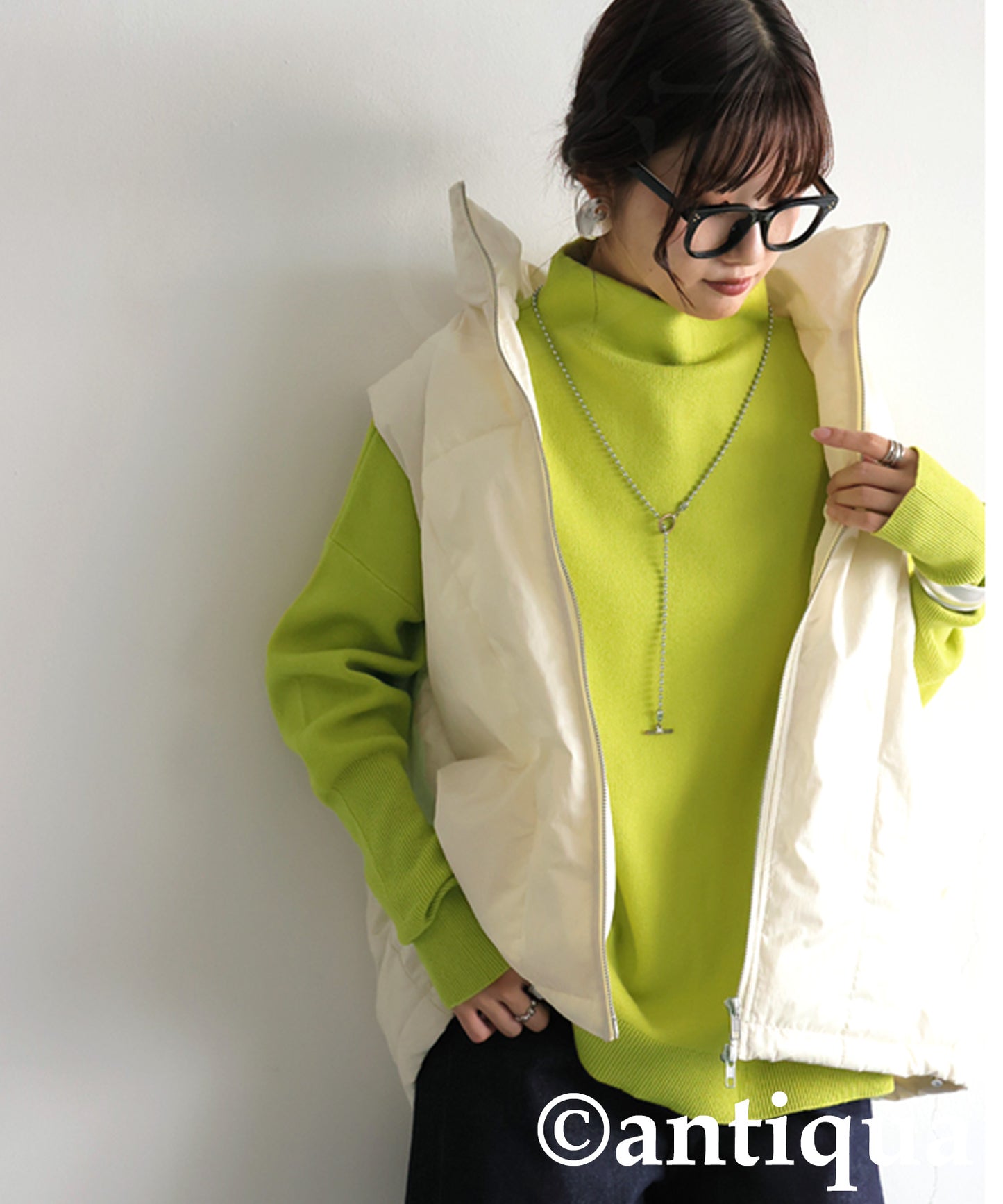 Bottleneck Knit Ladies