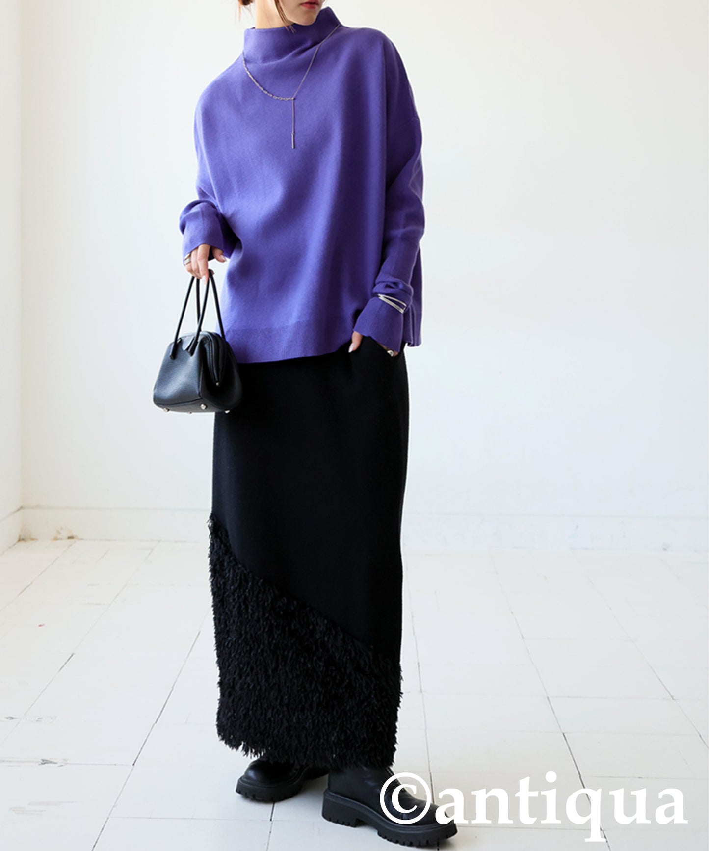 Bottleneck Knit Ladies