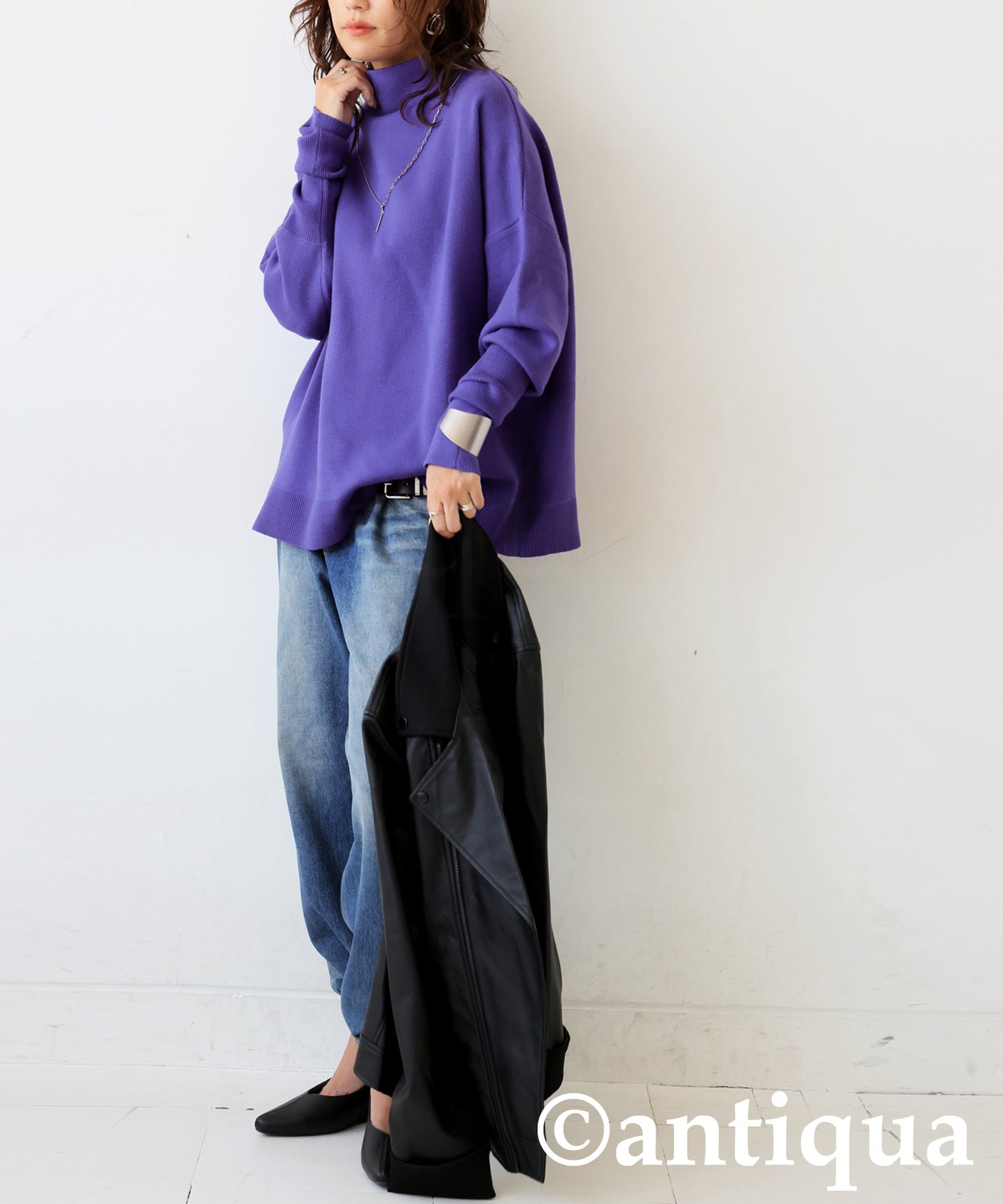 Bottleneck Knit Ladies