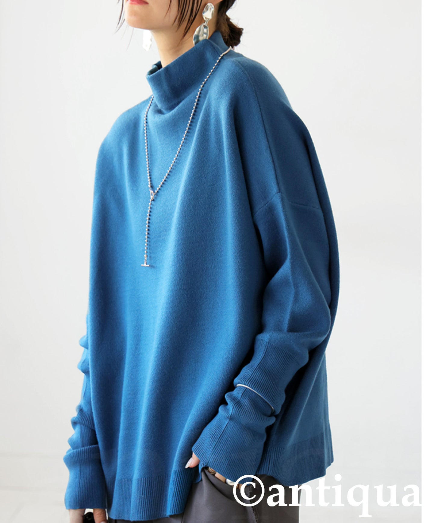 Bottleneck Knit Ladies