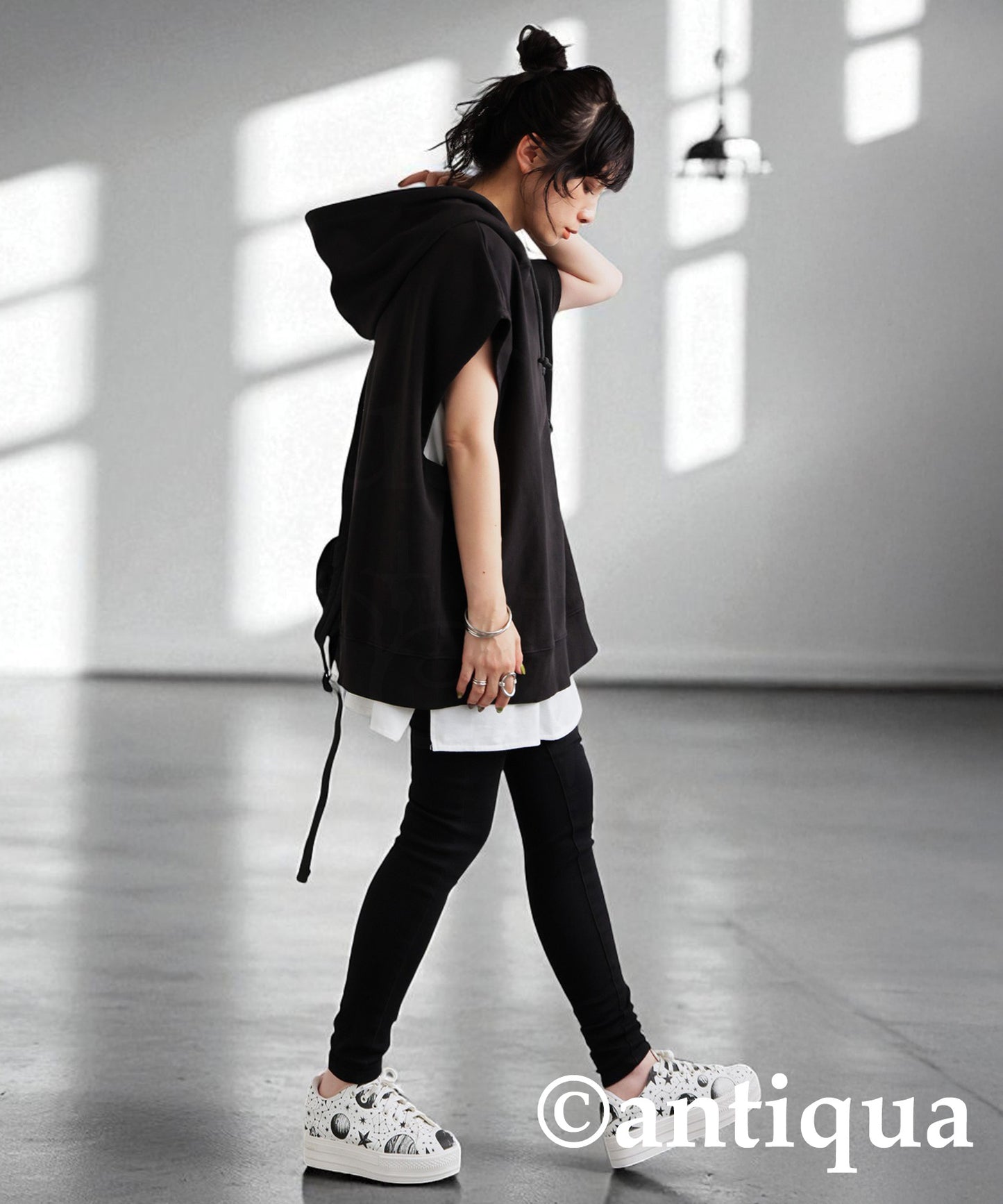 Ladies Sleeveless Fleece Hoodie