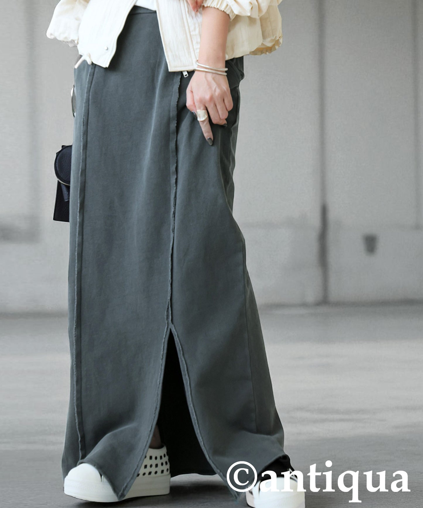 Ladies Fleece Long Skirt