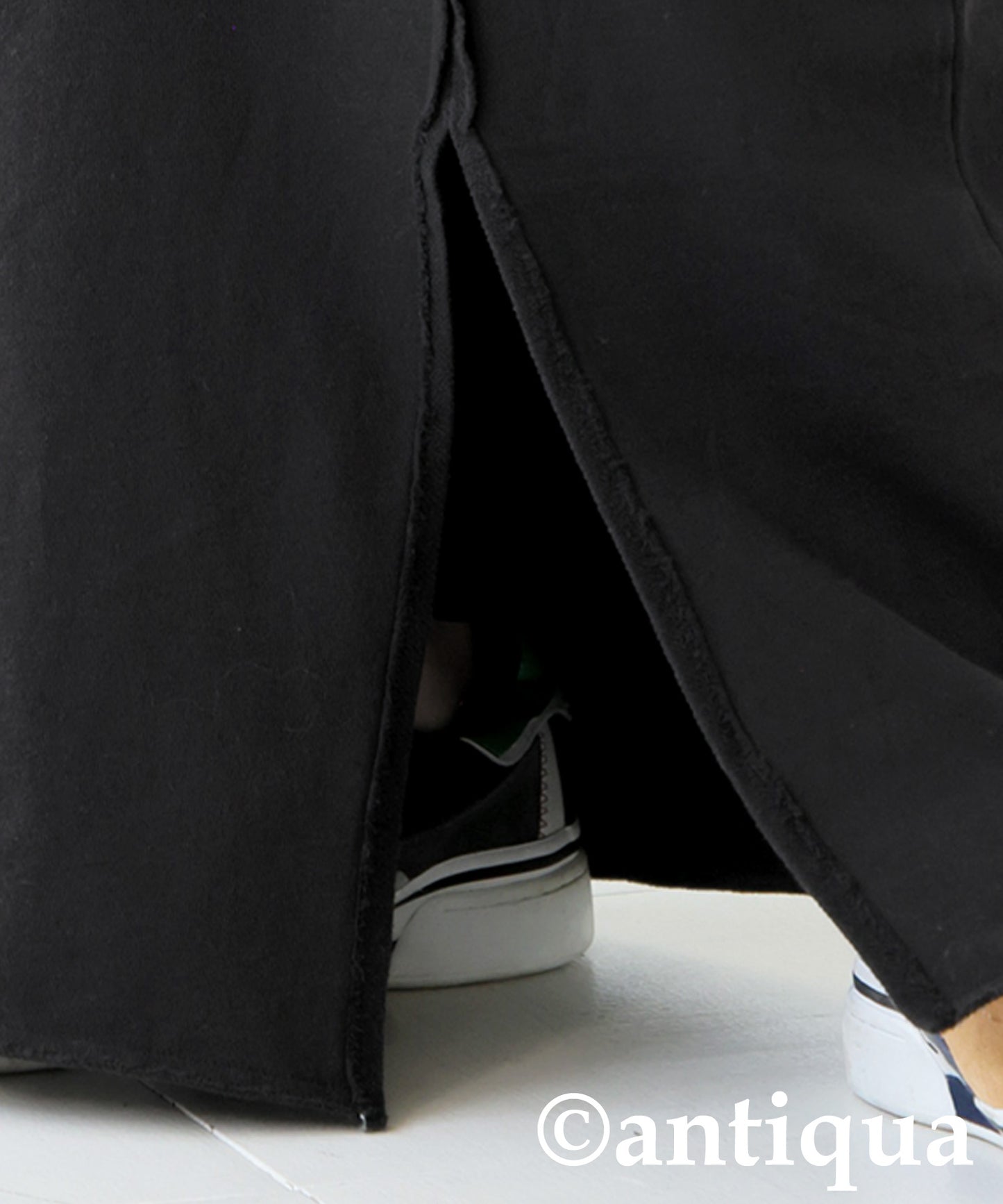 Ladies Fleece Long Skirt