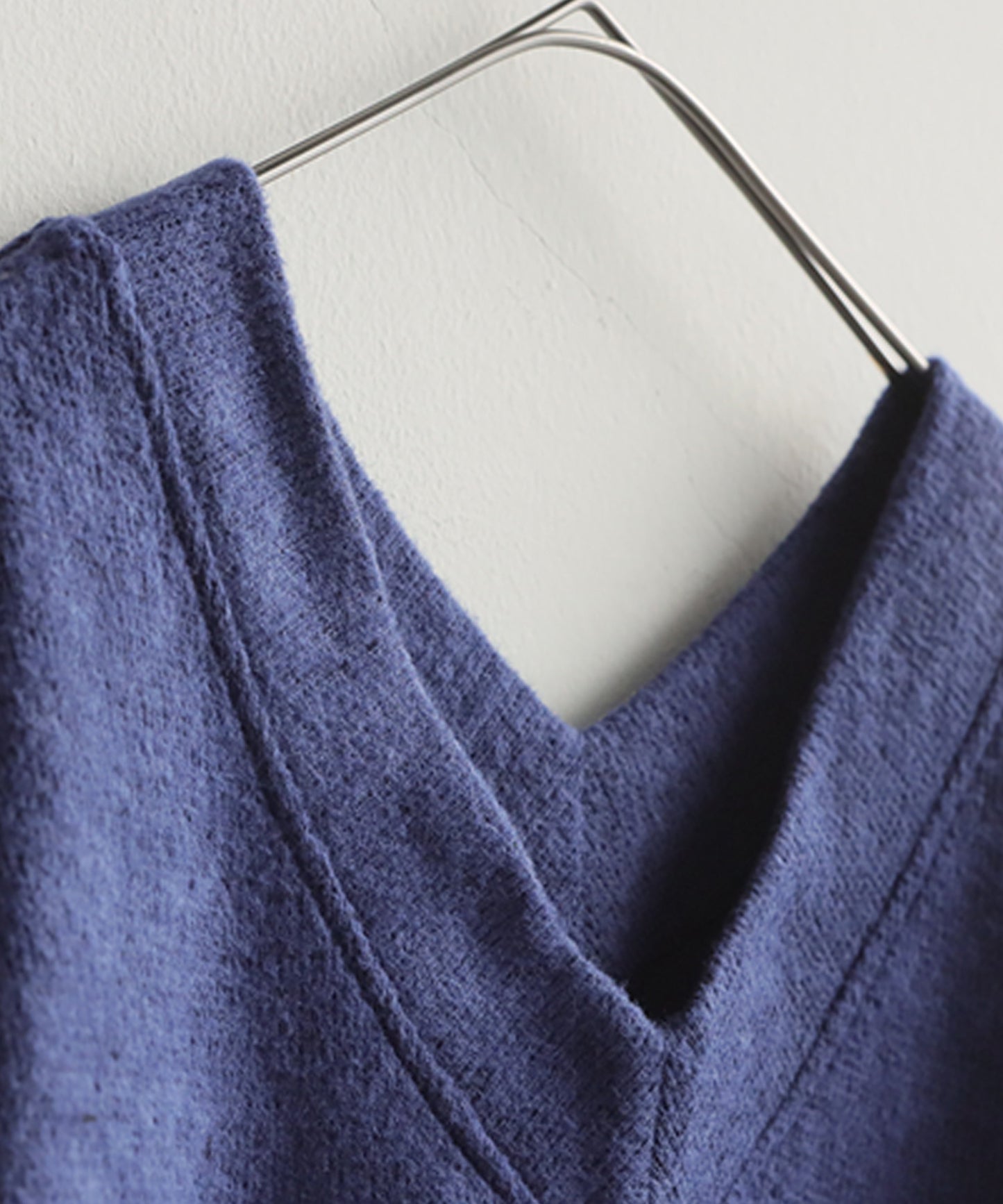 Beautiful V-Neck Knit Top Ladies