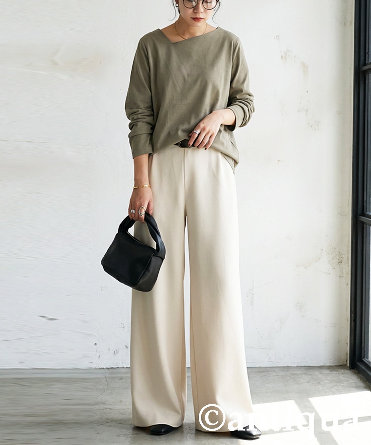 Diagonal Neck Long T-Shirt Ladies