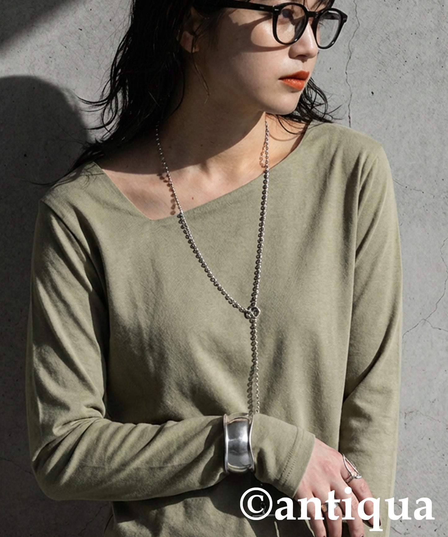Diagonal Neck Long T-Shirt Ladies